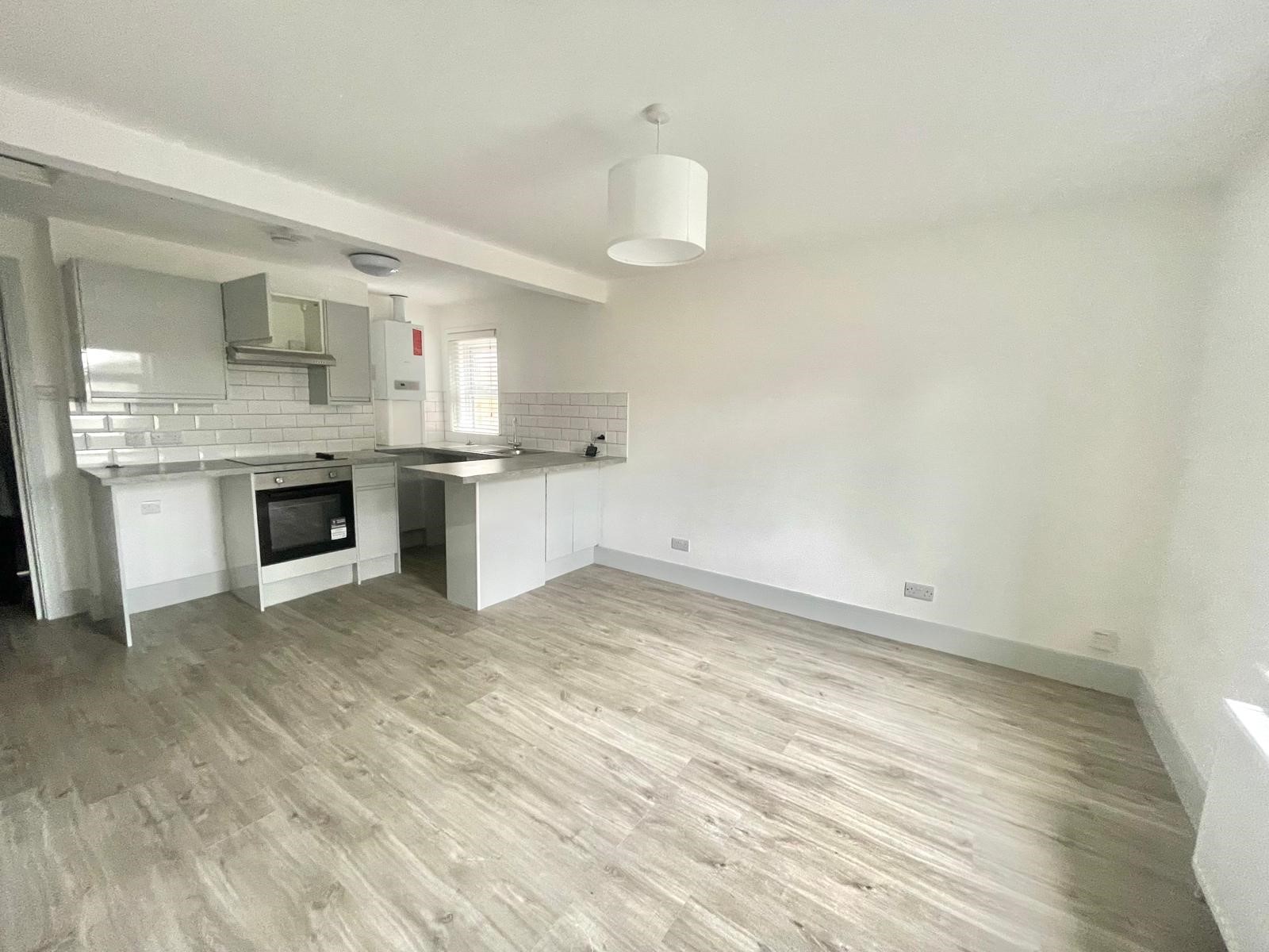 Flat 2, Bournemouth photo 5