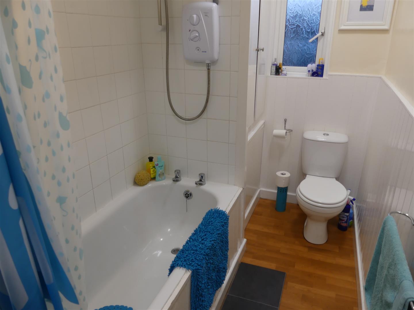 3a and 3b, Coatham Road, Redcar photo 5