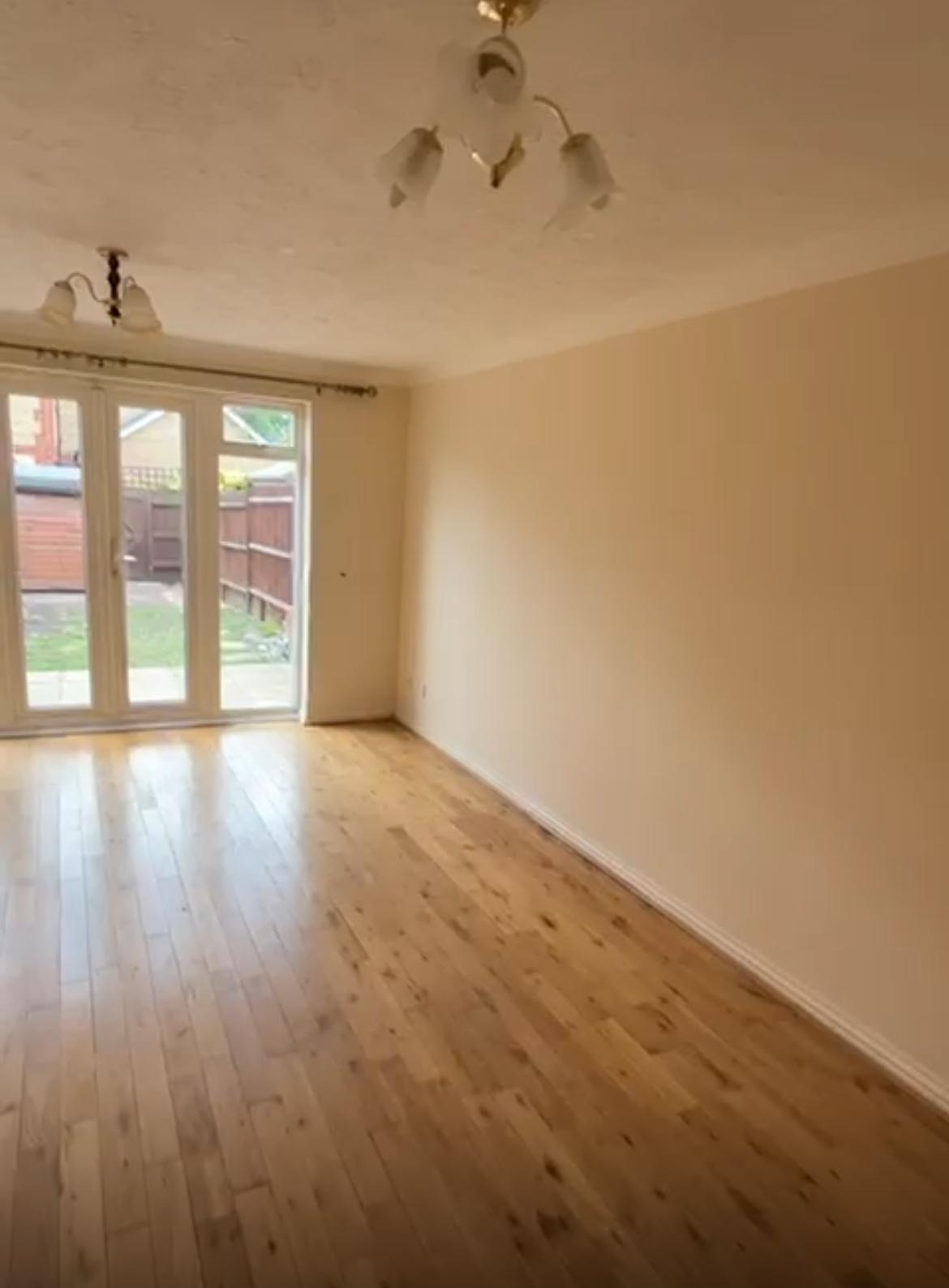 18, Kettlewell Close, London photo 5