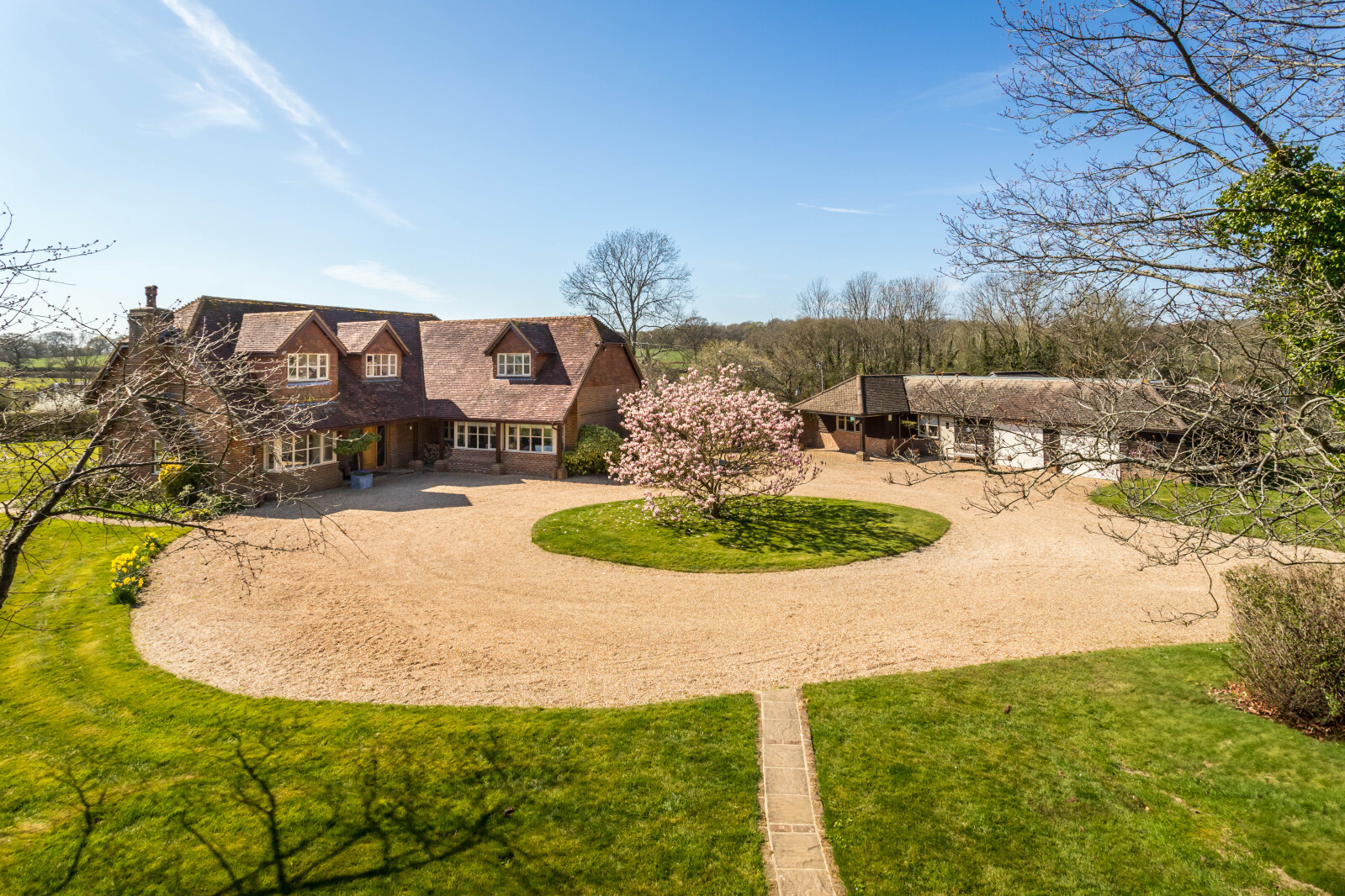 7 bedroom detached house for sale 0