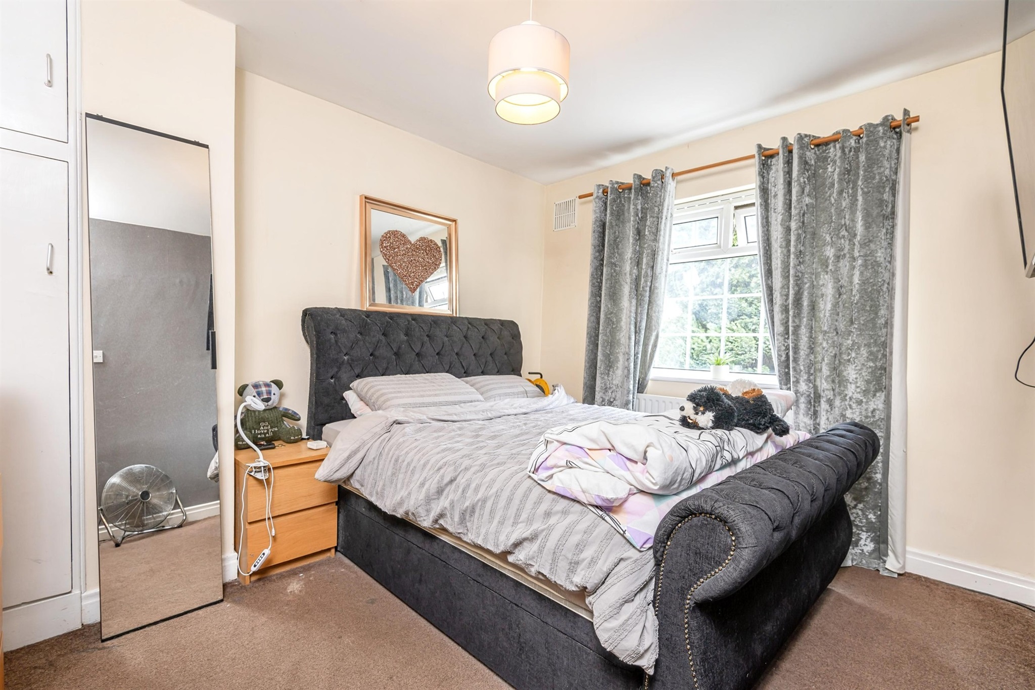 Photos of Bradford Road, Stanningley, Pudsey LS28 61877313