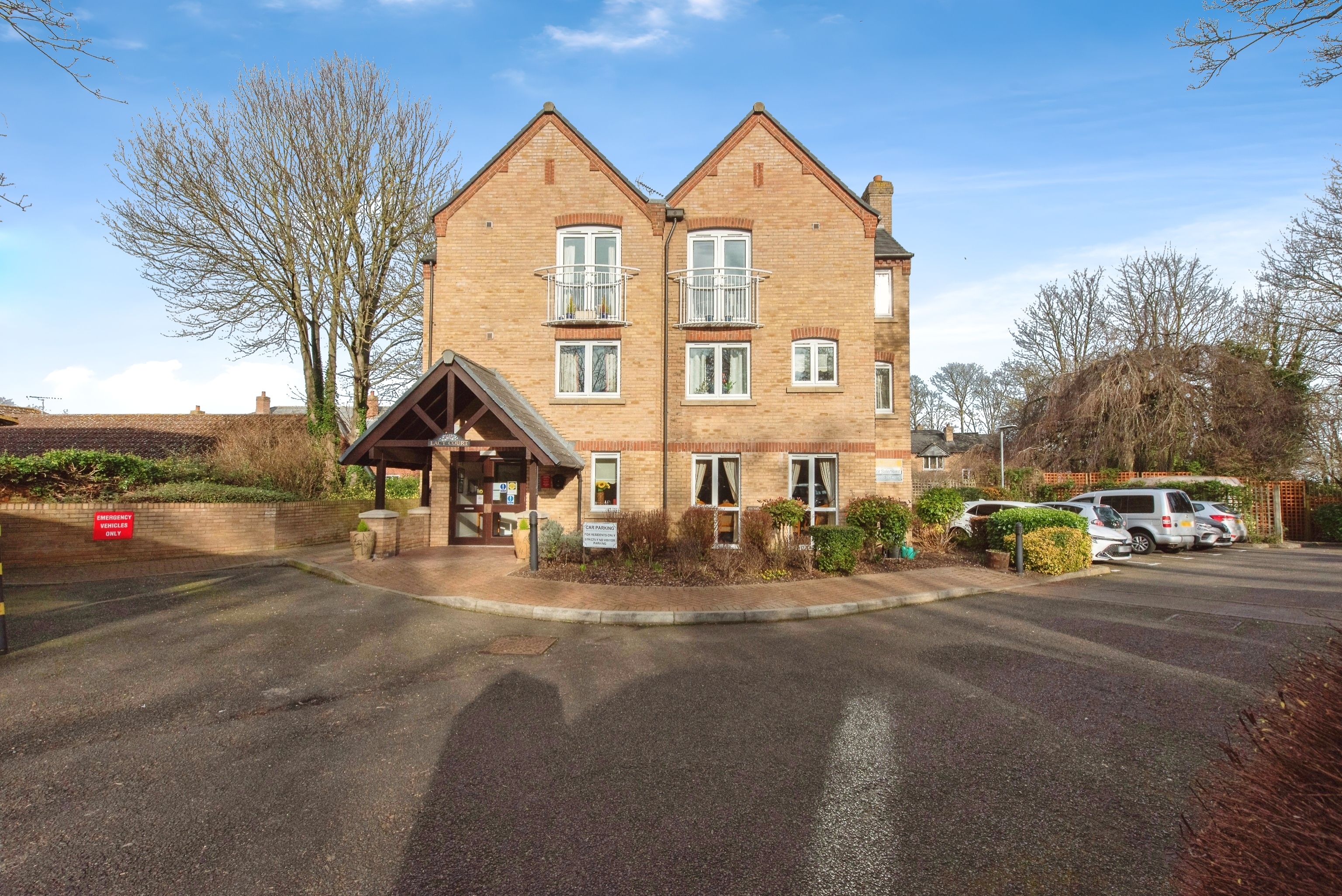 1-bed flat on 5 Lacy Court,, Risbygate Street, Suffolk, £90,000