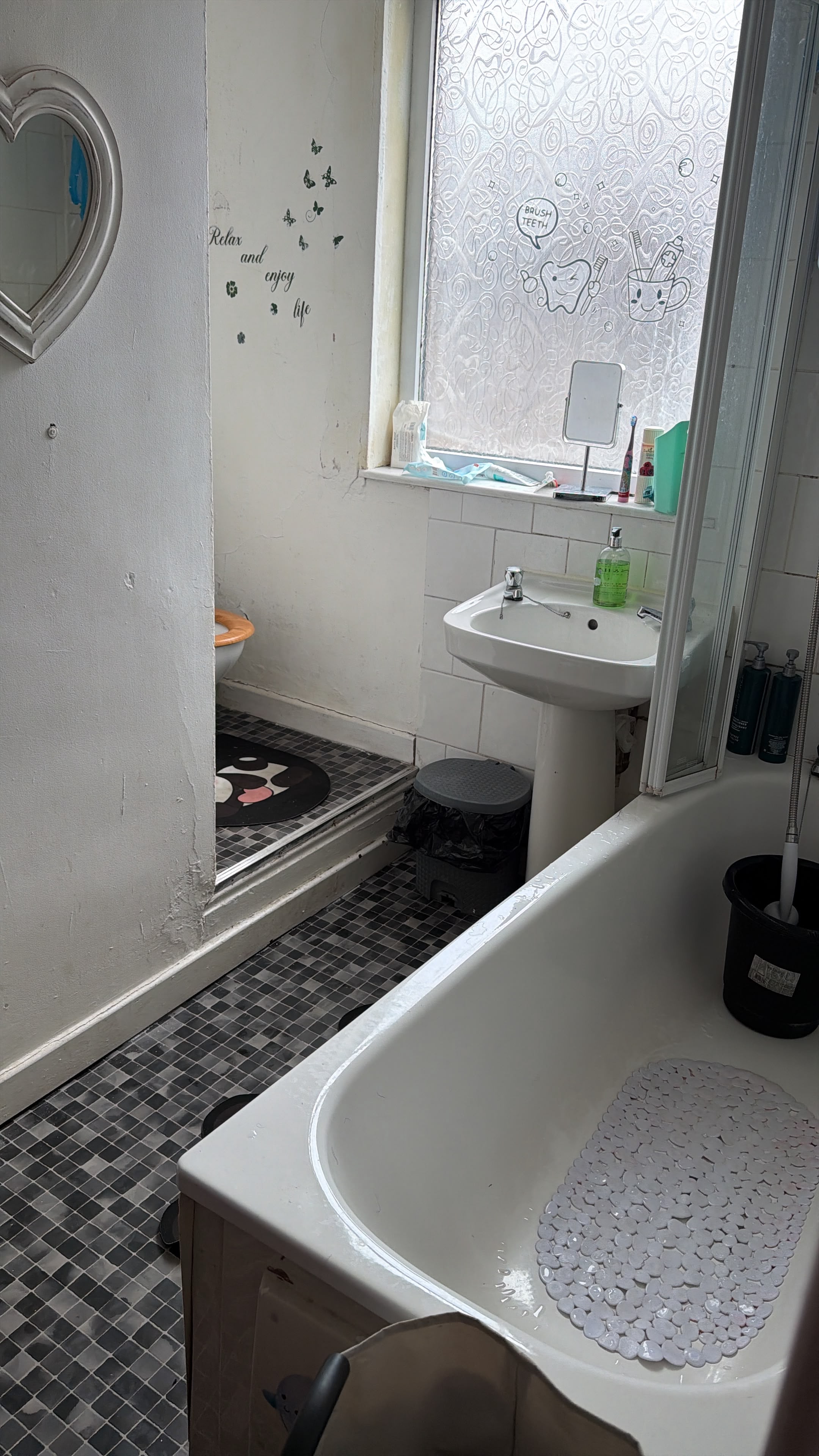 33, Hartington Road, Bolton photo 5