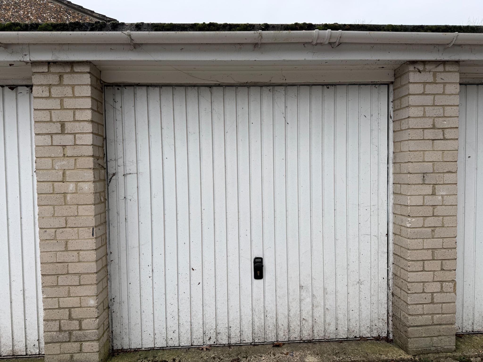 Garage 9, Block A, Andover photo 3