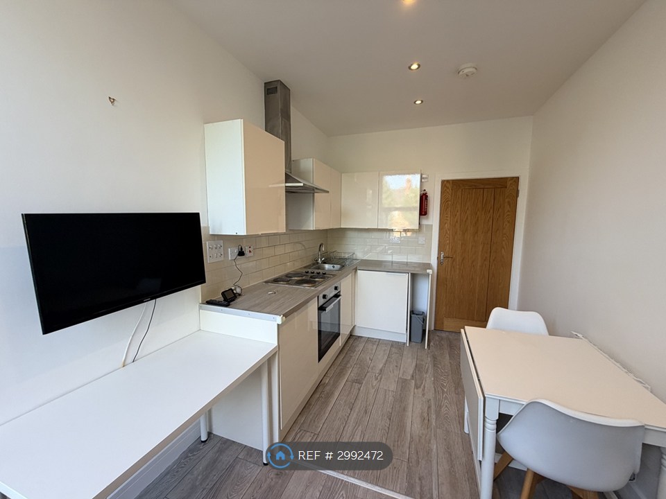 Flat, Century House A London Road, Leicester photo 5