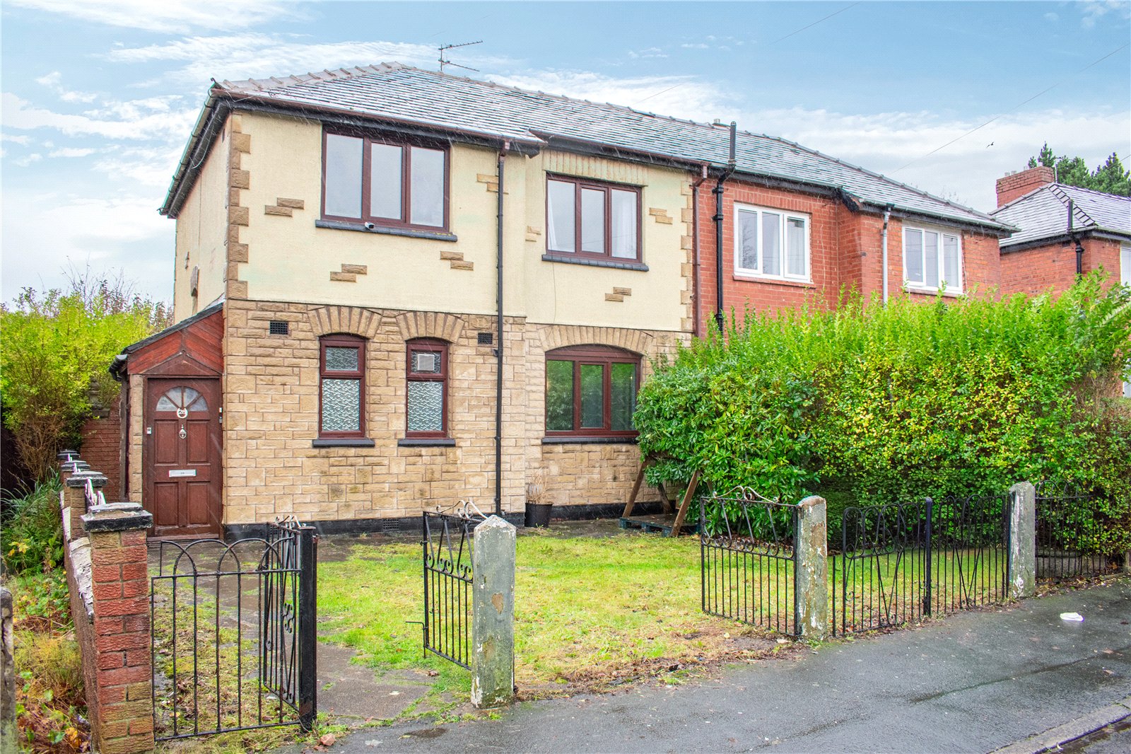 3-bed other on 28, Kirkstone Road, Manchester, £200,000