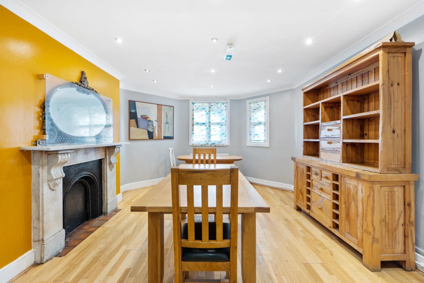 7 bedroom detached house for sale 0