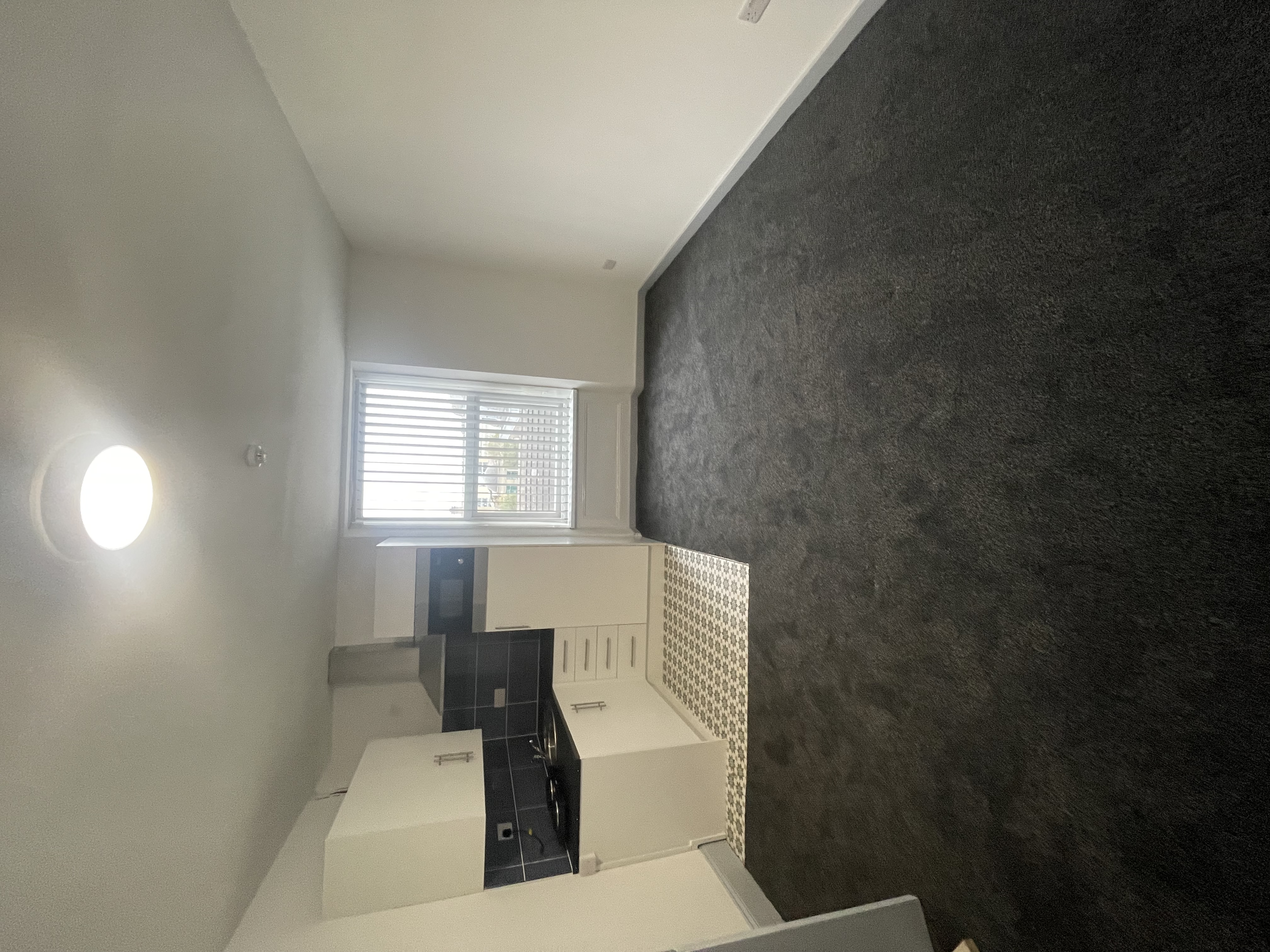 12, Edmund Street, Bradford photo 4