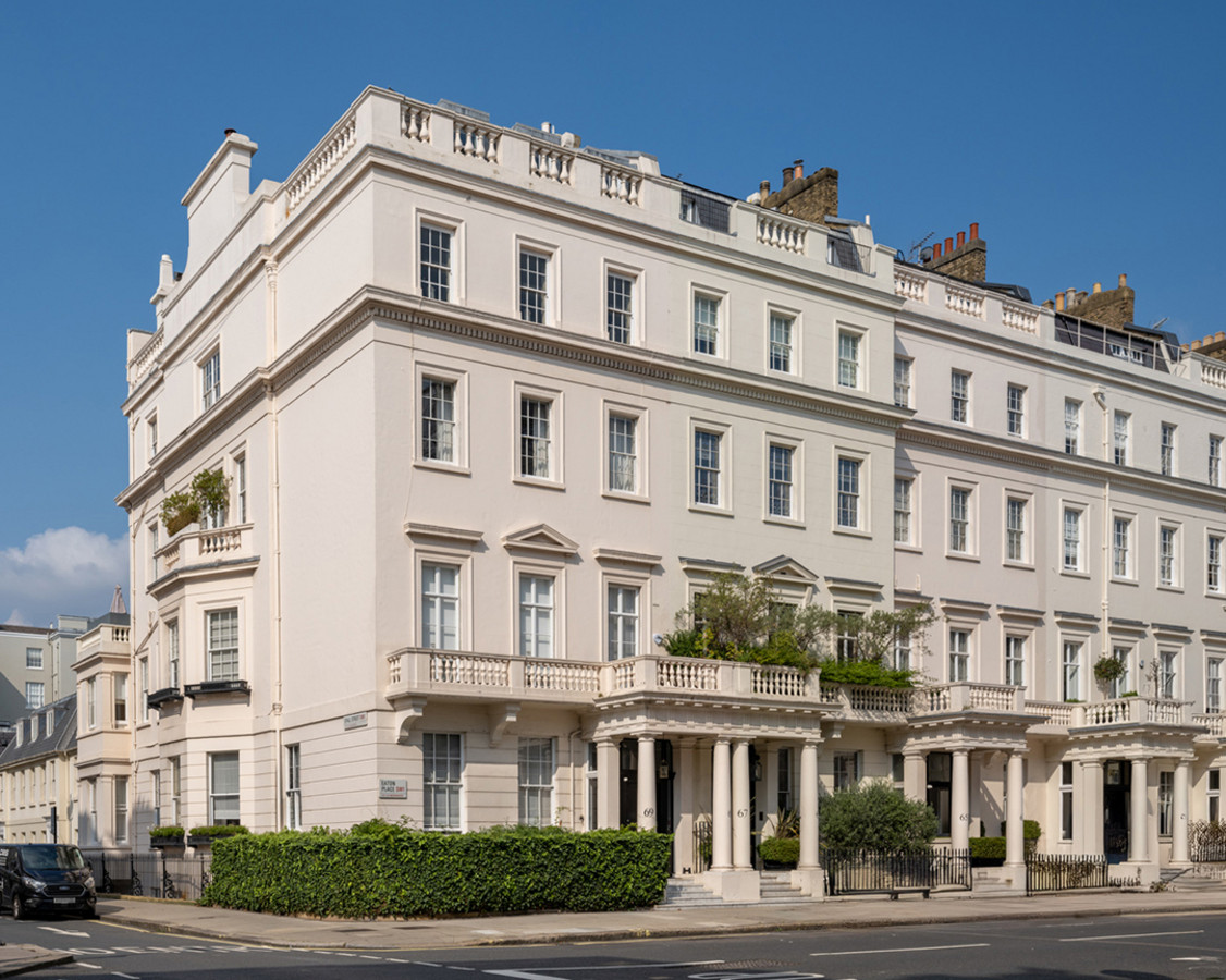 3 bedroom flat for sale