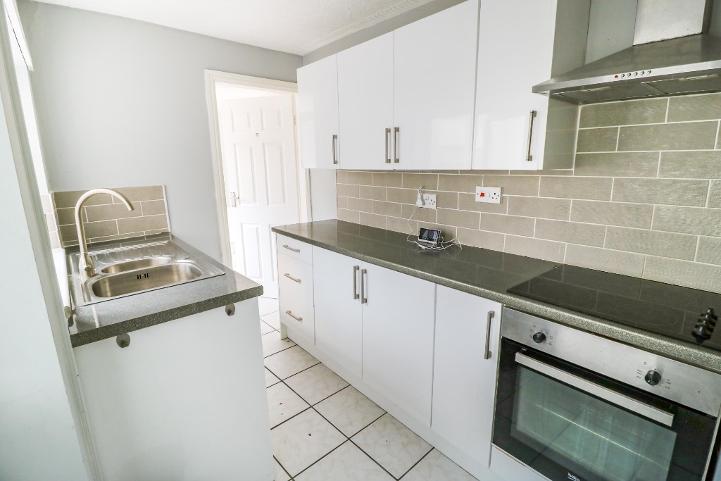 255, Hull Road, Hessle photo 4