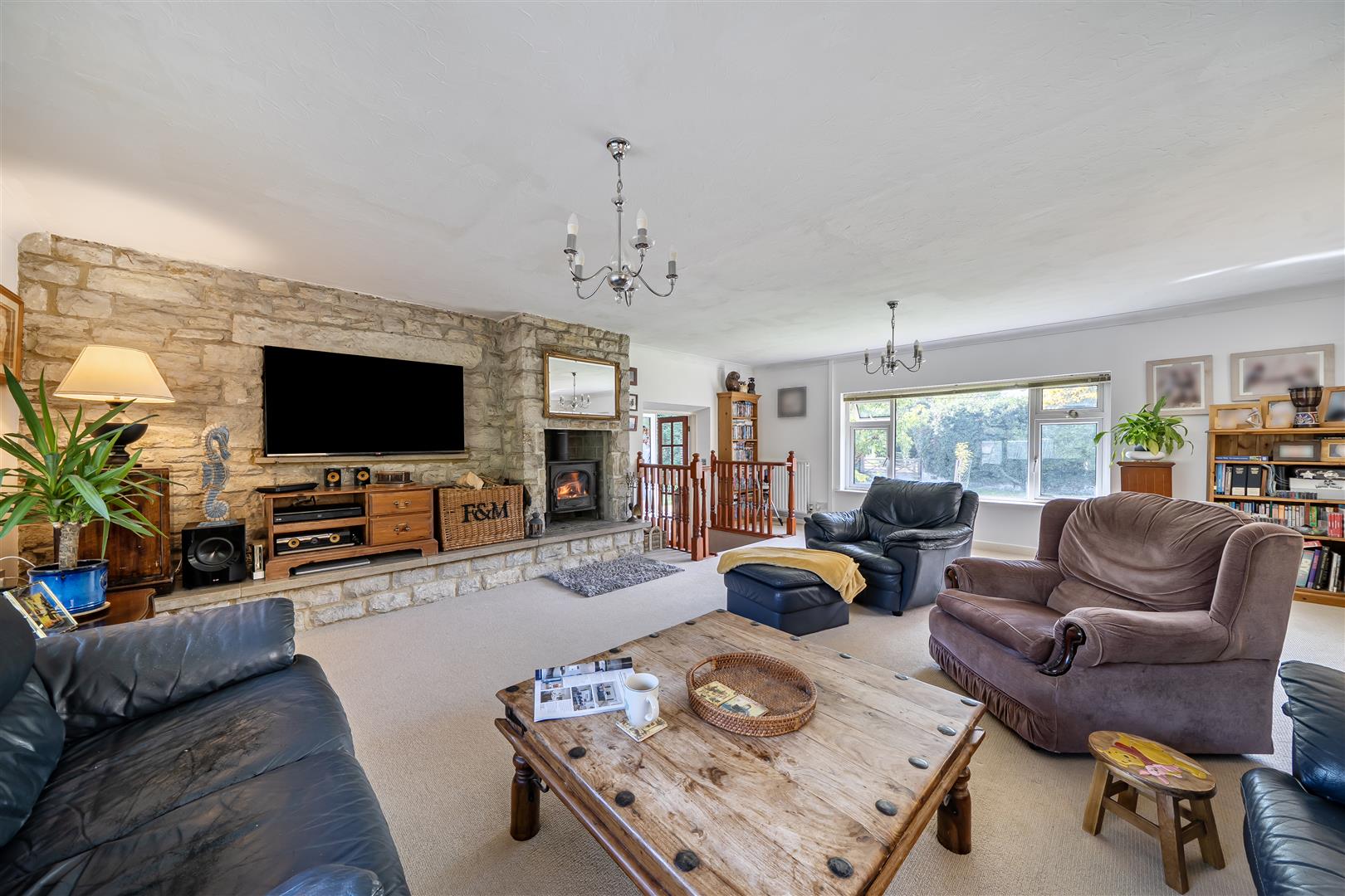 4 bedroom property for sale 0