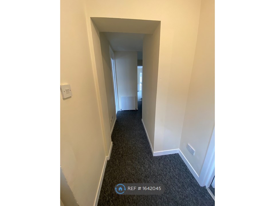 Photos of St. Kilda Bank, Broomlands, Irvine KA11 64077879