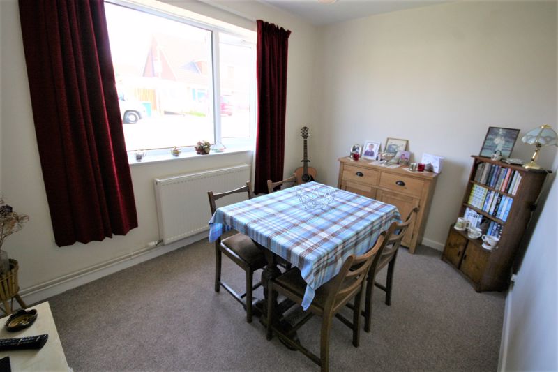 Photos of Burleigh Croft, Hucclecote, Gloucester GL3 56370200 Zoopla