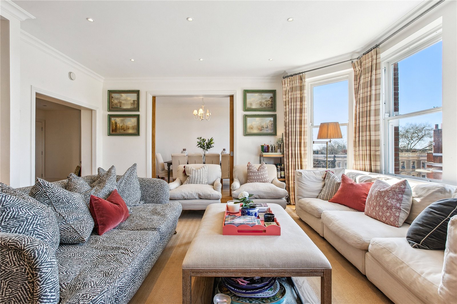 3 bedroom flat for sale 0