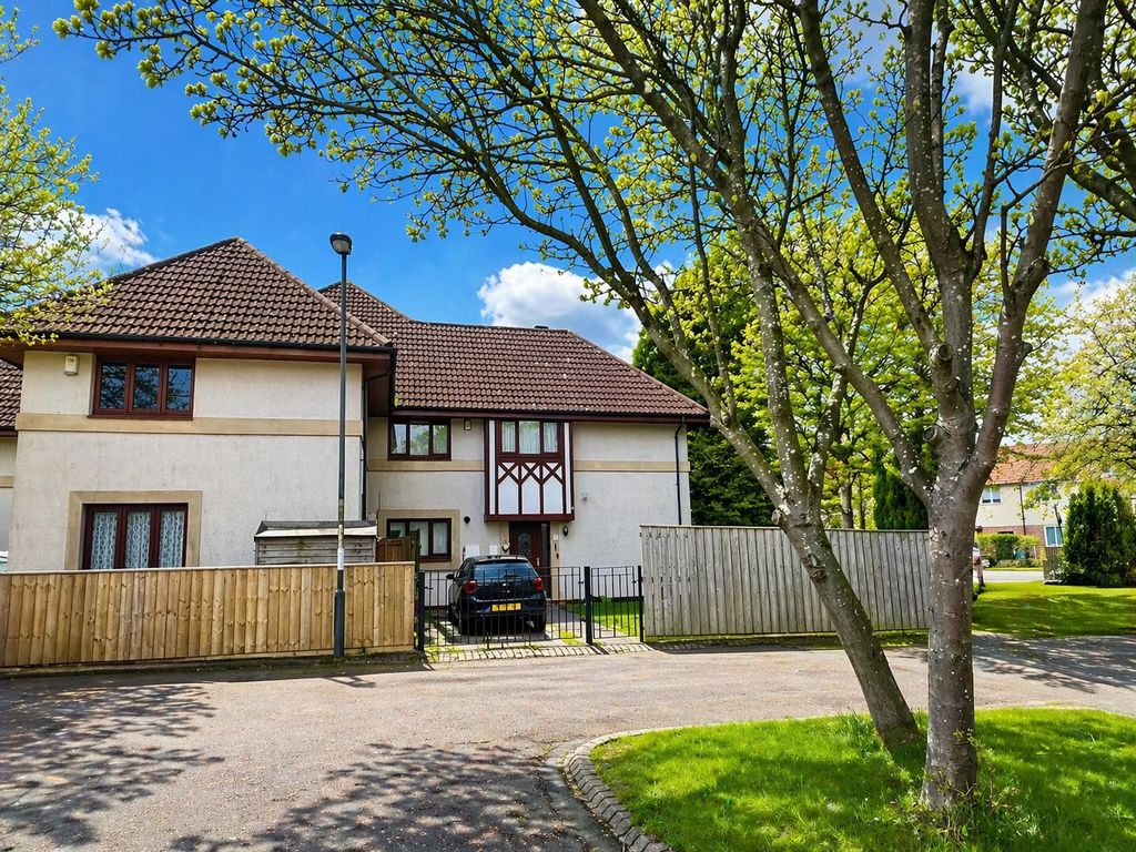 20, Columbia Grange, Newcastle Upon Tyne photo 4
