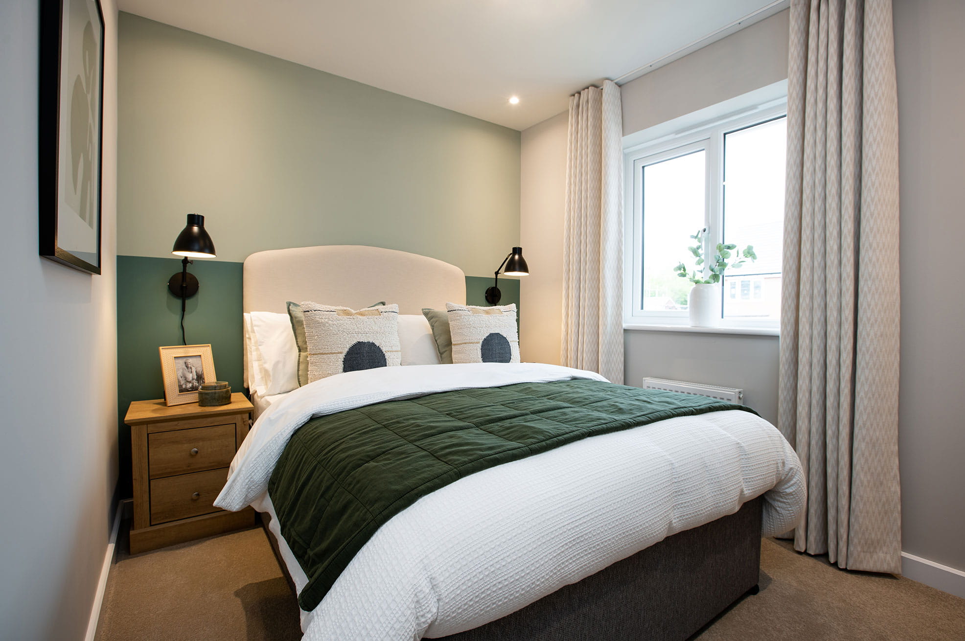 Photos of "The Henley" at Banbury Road, Warwick CV34 66720540