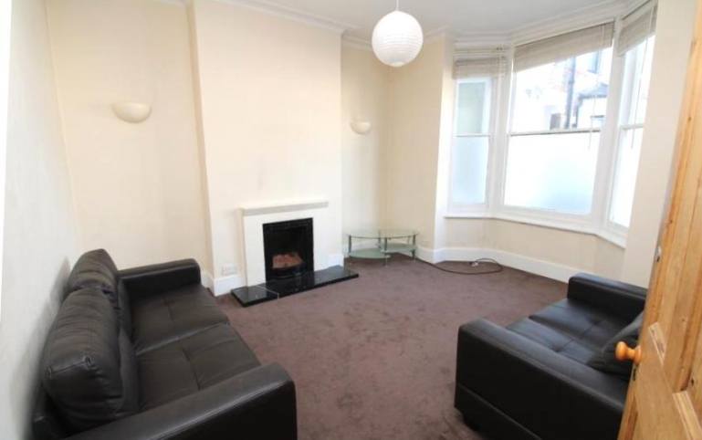 31 Sulina Road, Brixton photo 5