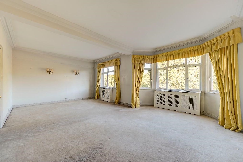 2 bedroom flat for sale 0