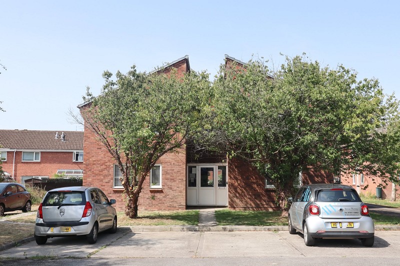 21, Stonebridge, Clevedon photo 2