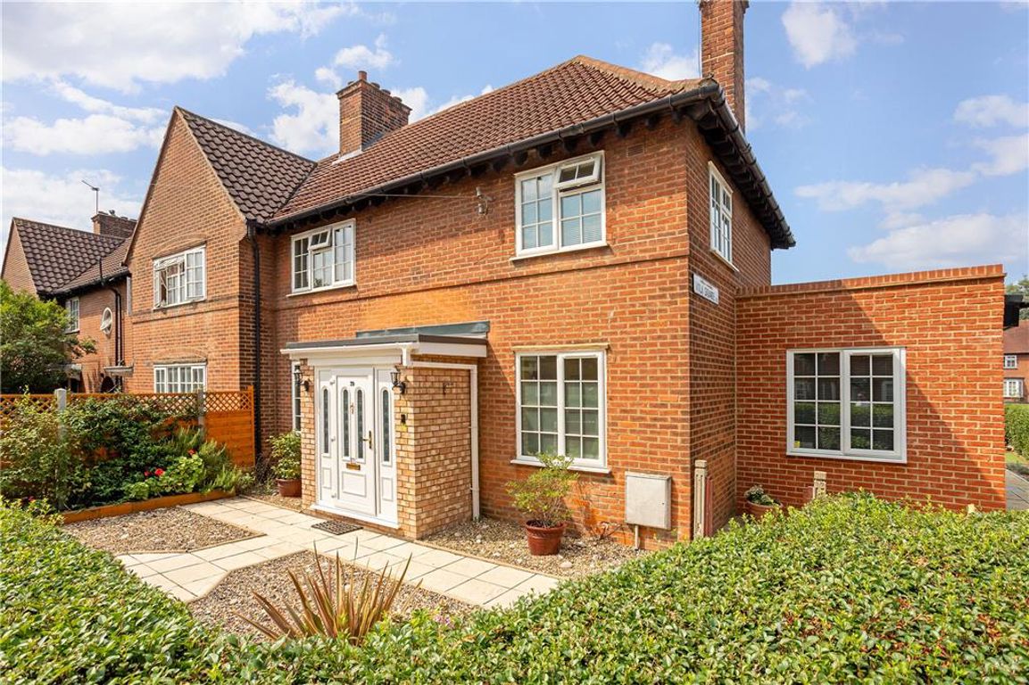5 bedroom terraced house for sale 0