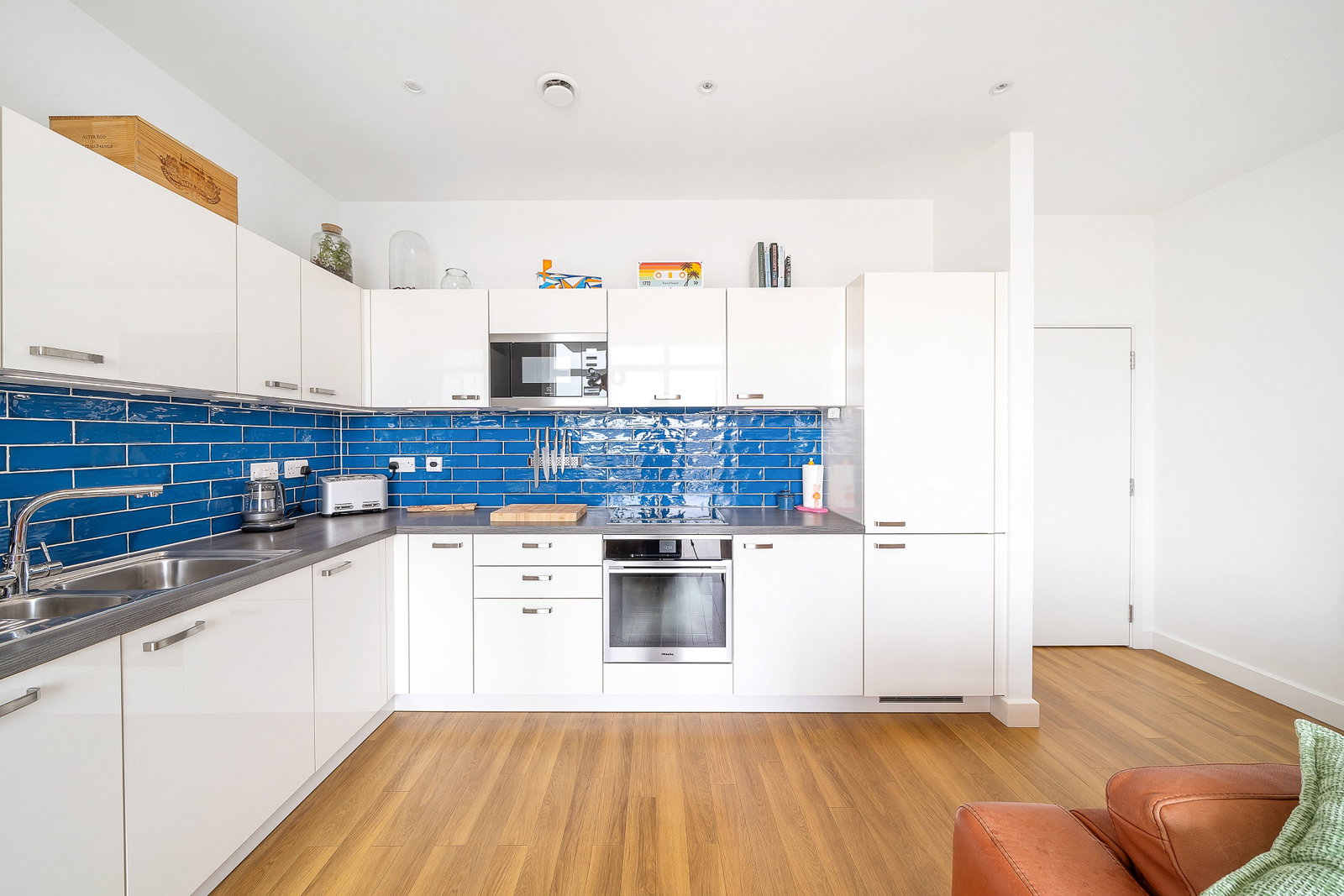Dixie Court,125, Adenmore Road, London photo 3