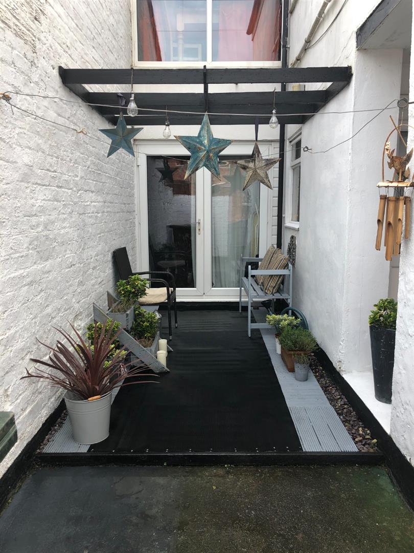 Photos of Devonshire Terrace, Whitley Bay NE26 54471594 Zoopla