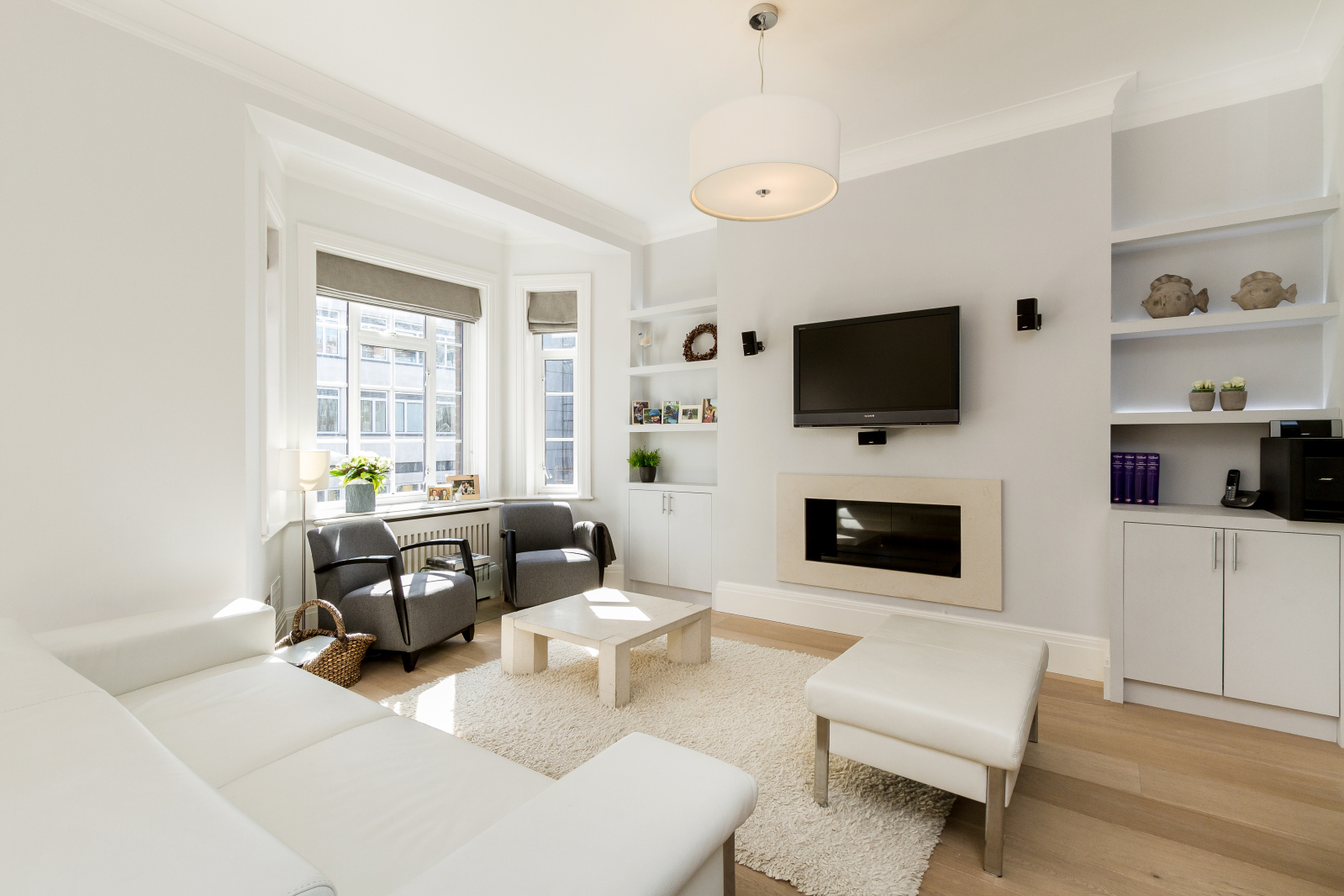 4 bedroom flat for sale 0