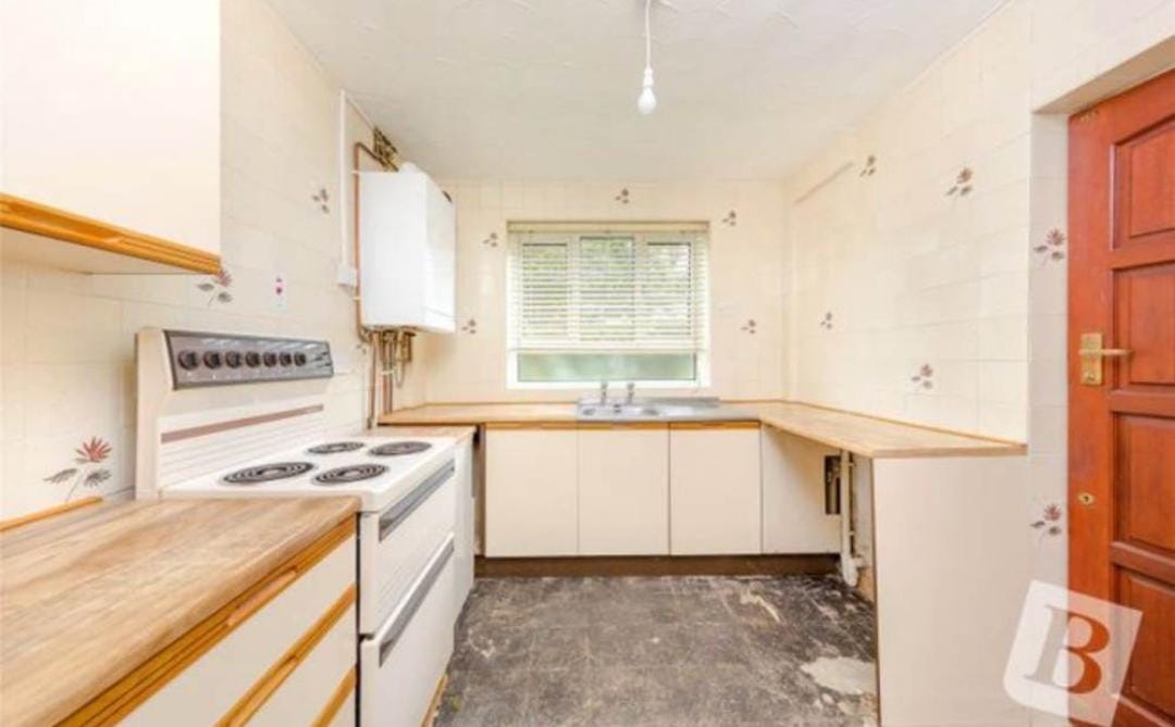 Bosworth Road, Dagenham photo 4