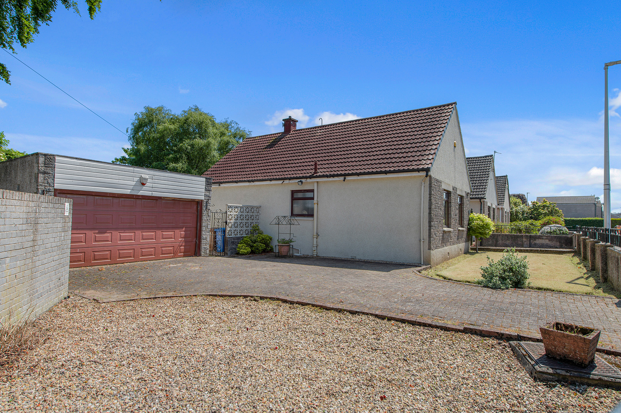 Photos of Oak Drive, Larbert FK5 64841658 PrimeLocation