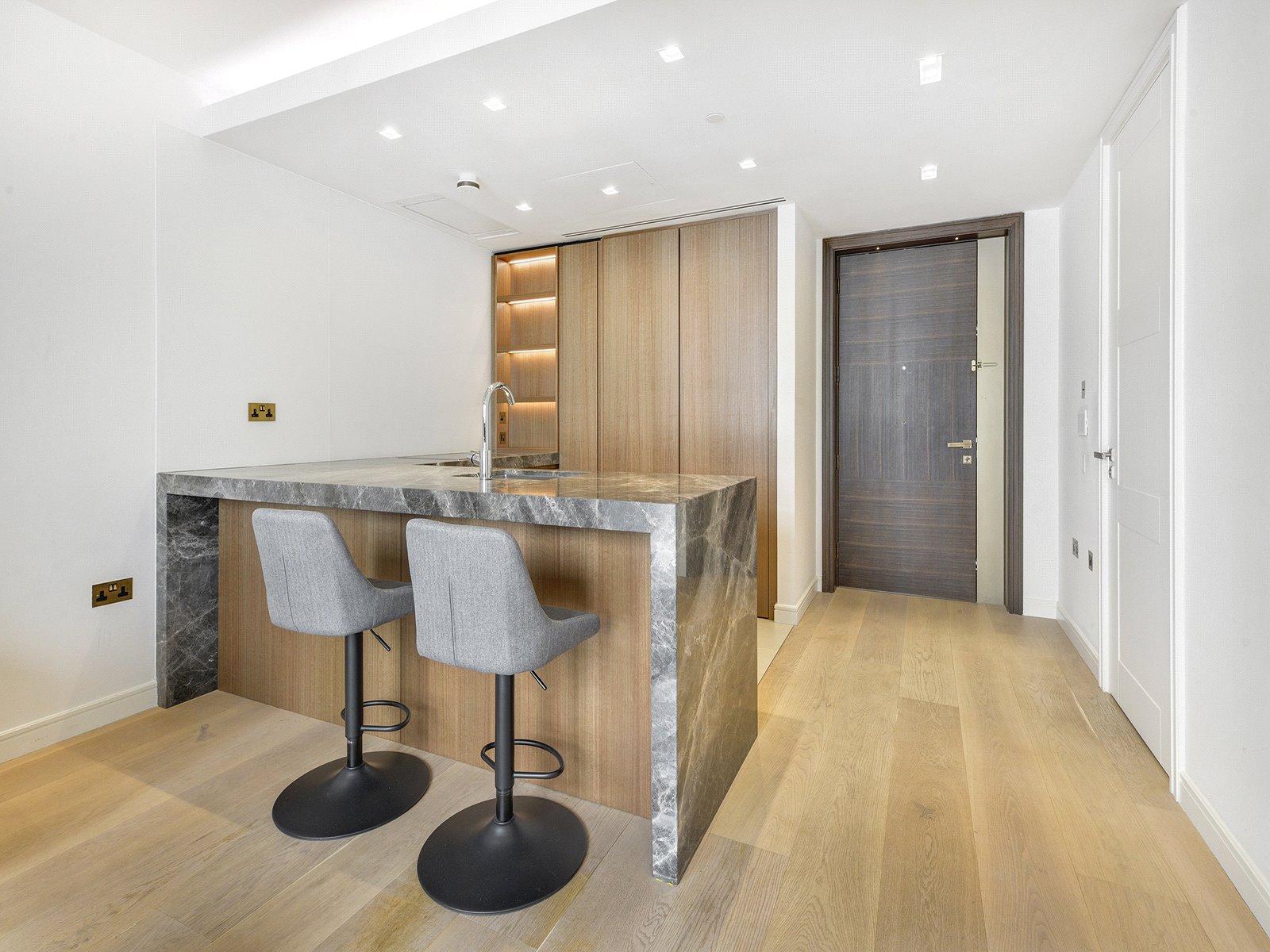 1 bedroom flat for sale 0