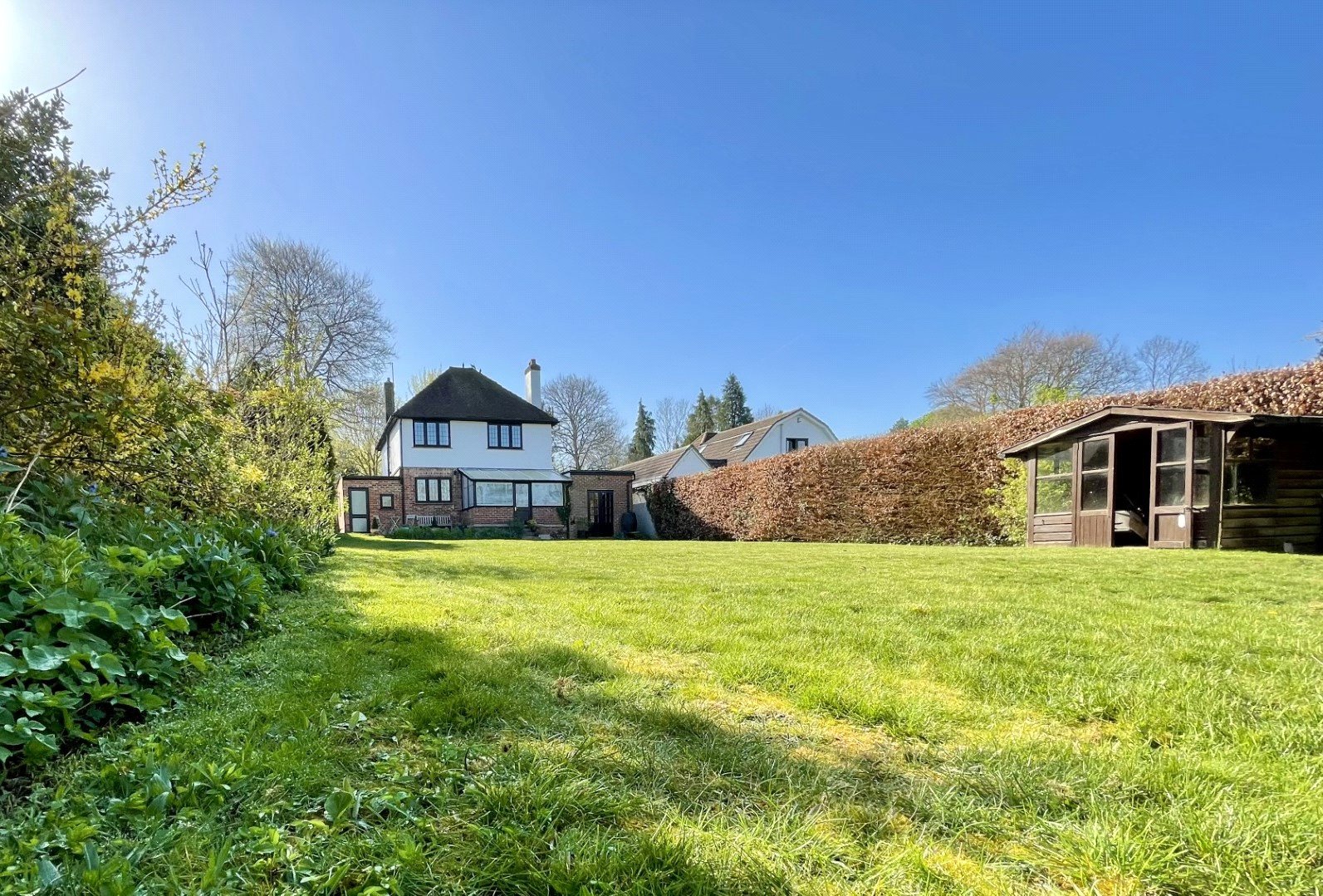 4 bedroom detached house for sale 0