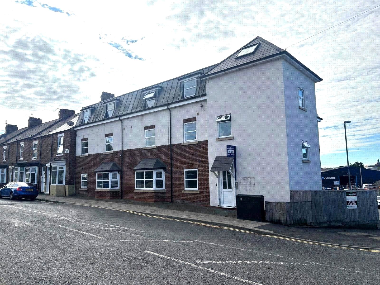 10,, Quincey House, Darlington photo 3