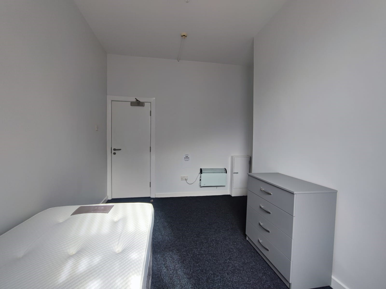 75a Room 1, King Street, Wallasey photo 3