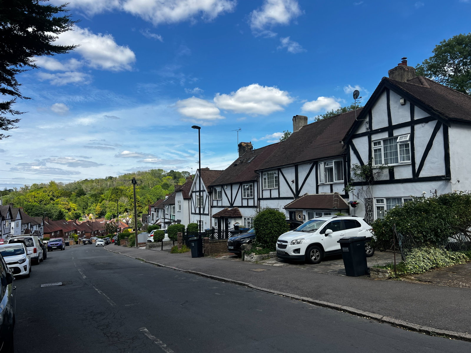 160, The Glade, Coulsdon photo 2