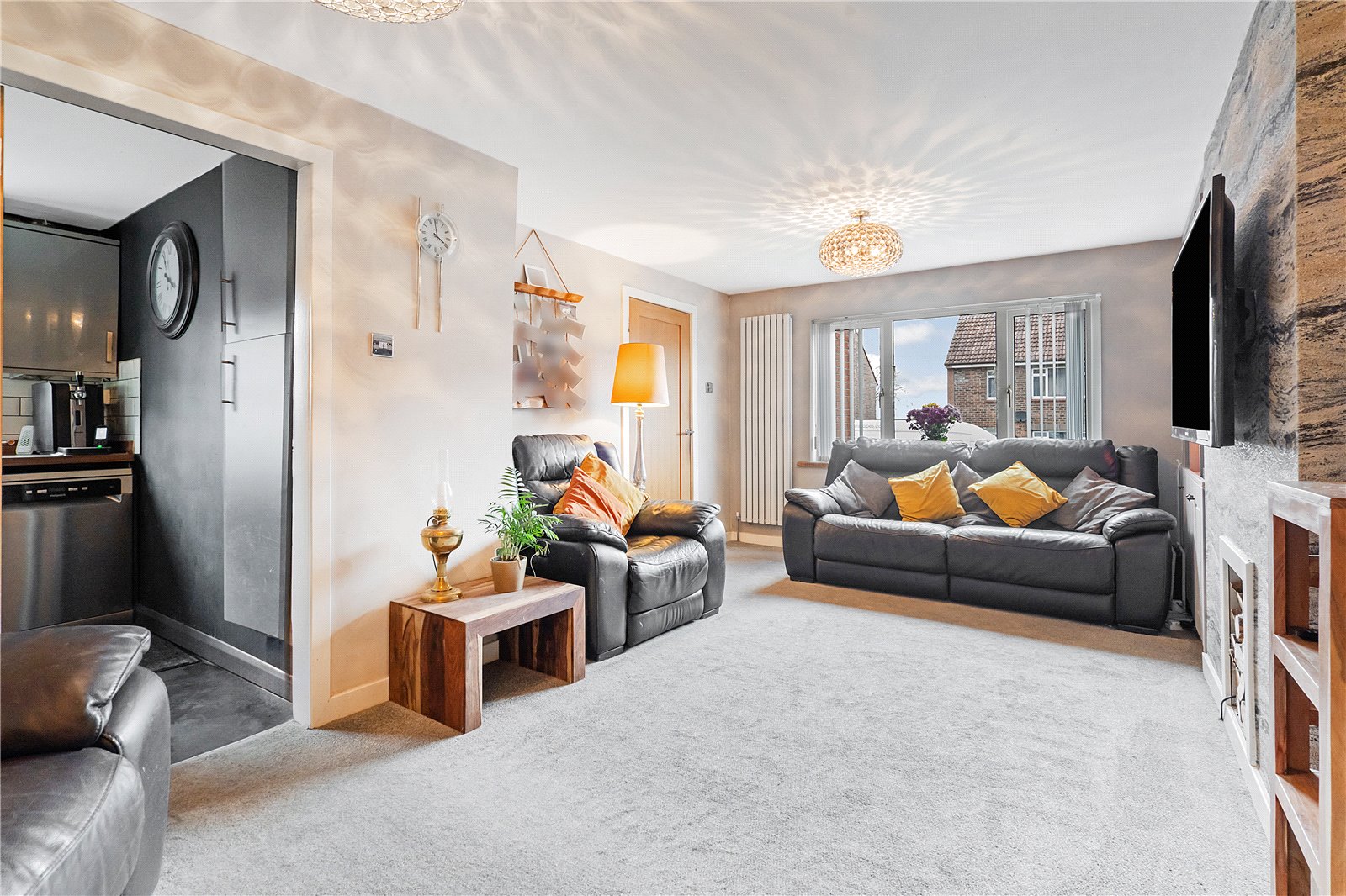 Photos of Caledonia Road, Ayr, South Ayrshire KA7 66898468