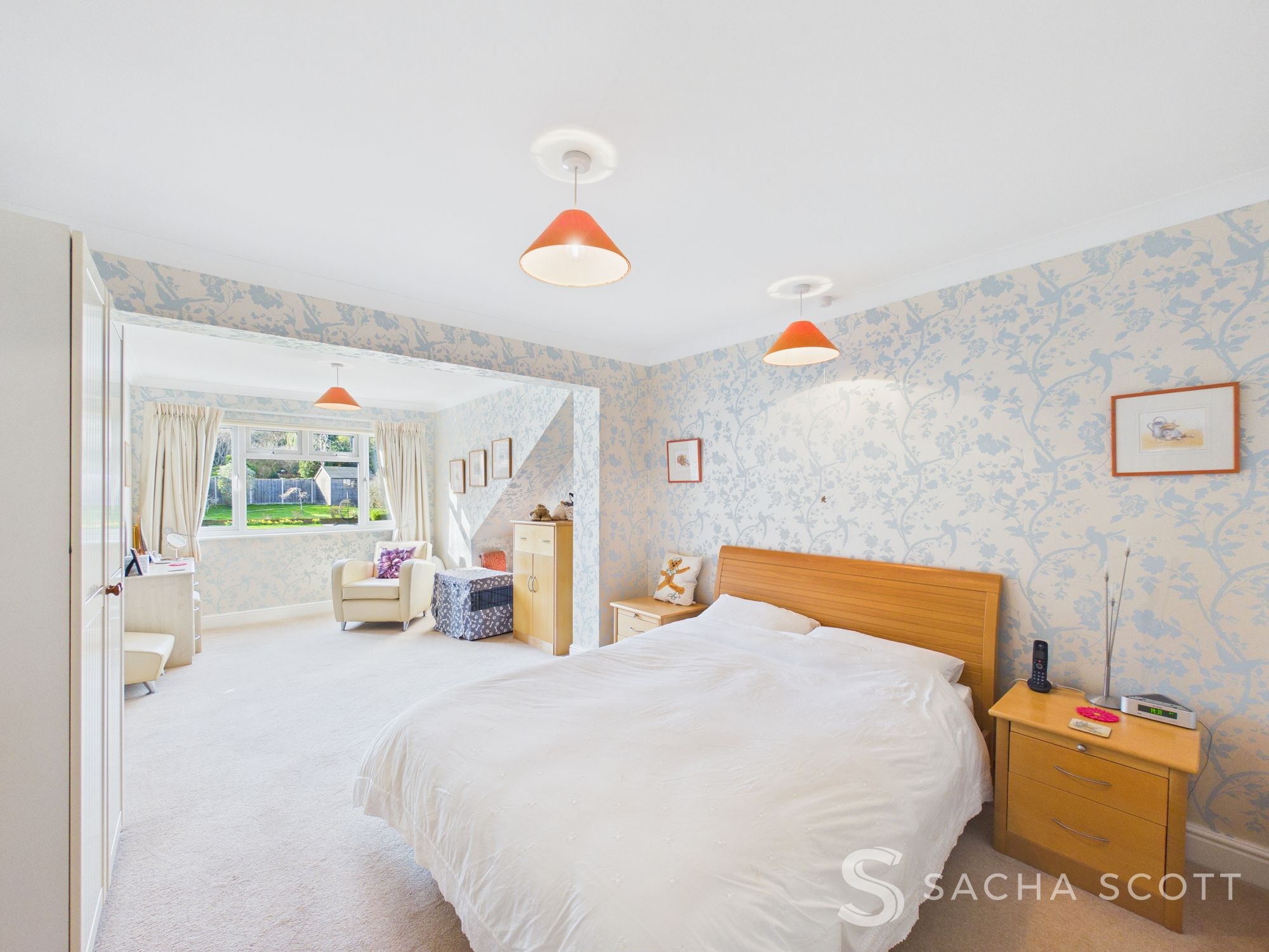 4 bedroom detached house for sale 0