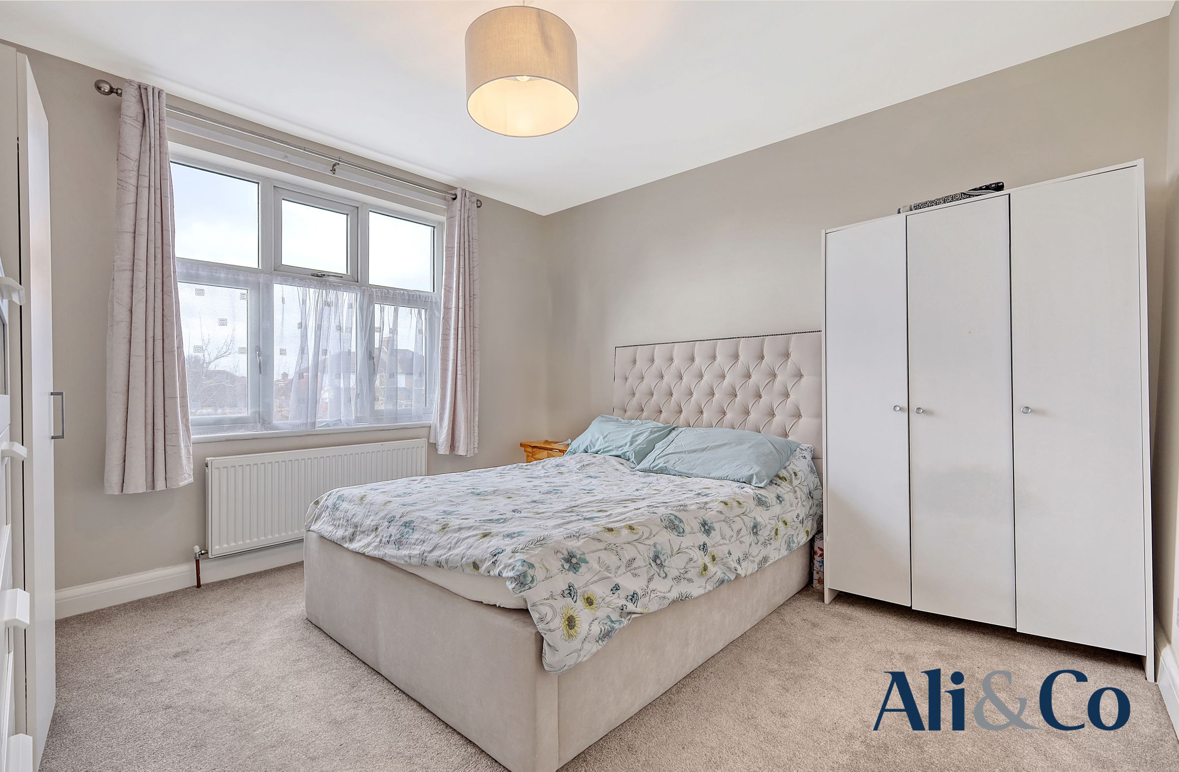 Photos of Nutberry Avenue, Grays RM16 66481680 PrimeLocation