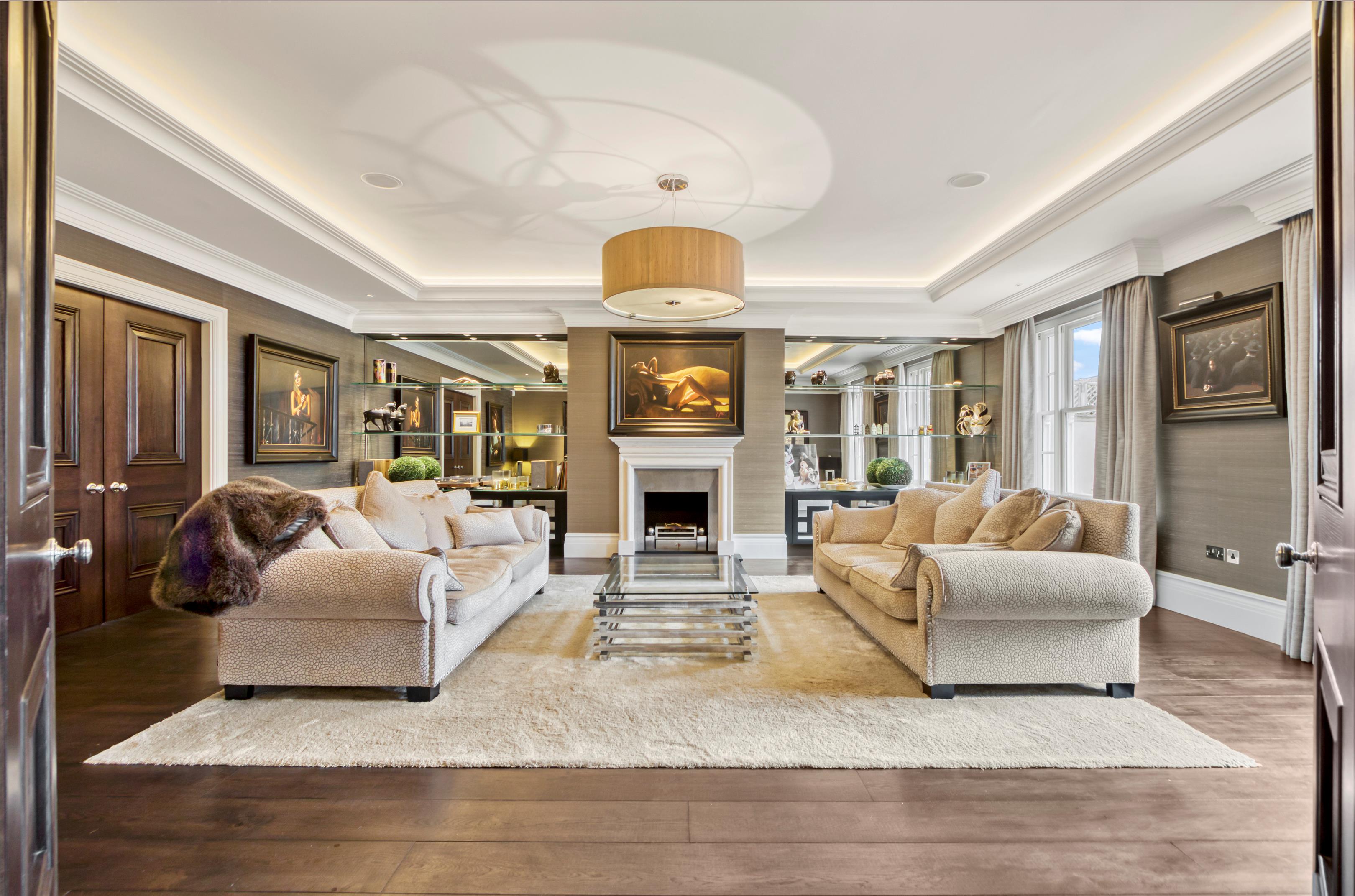 7 bedroom detached house for sale 0