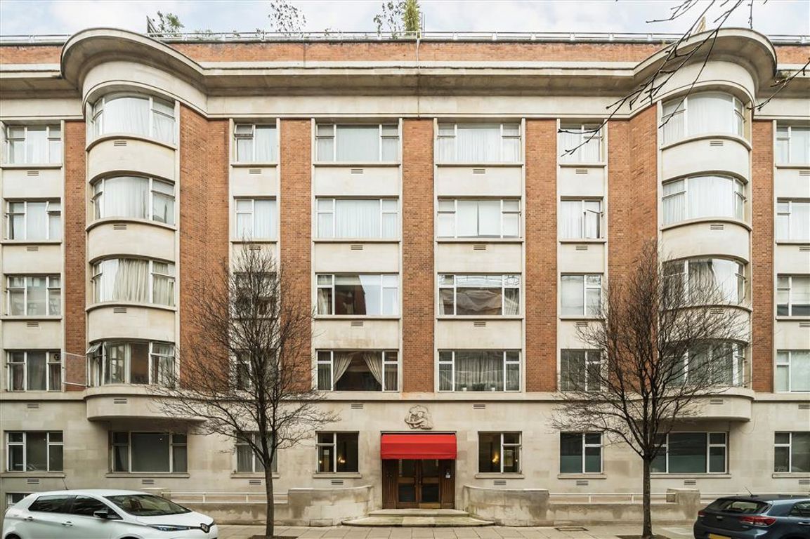 2 bedroom flat for sale 0