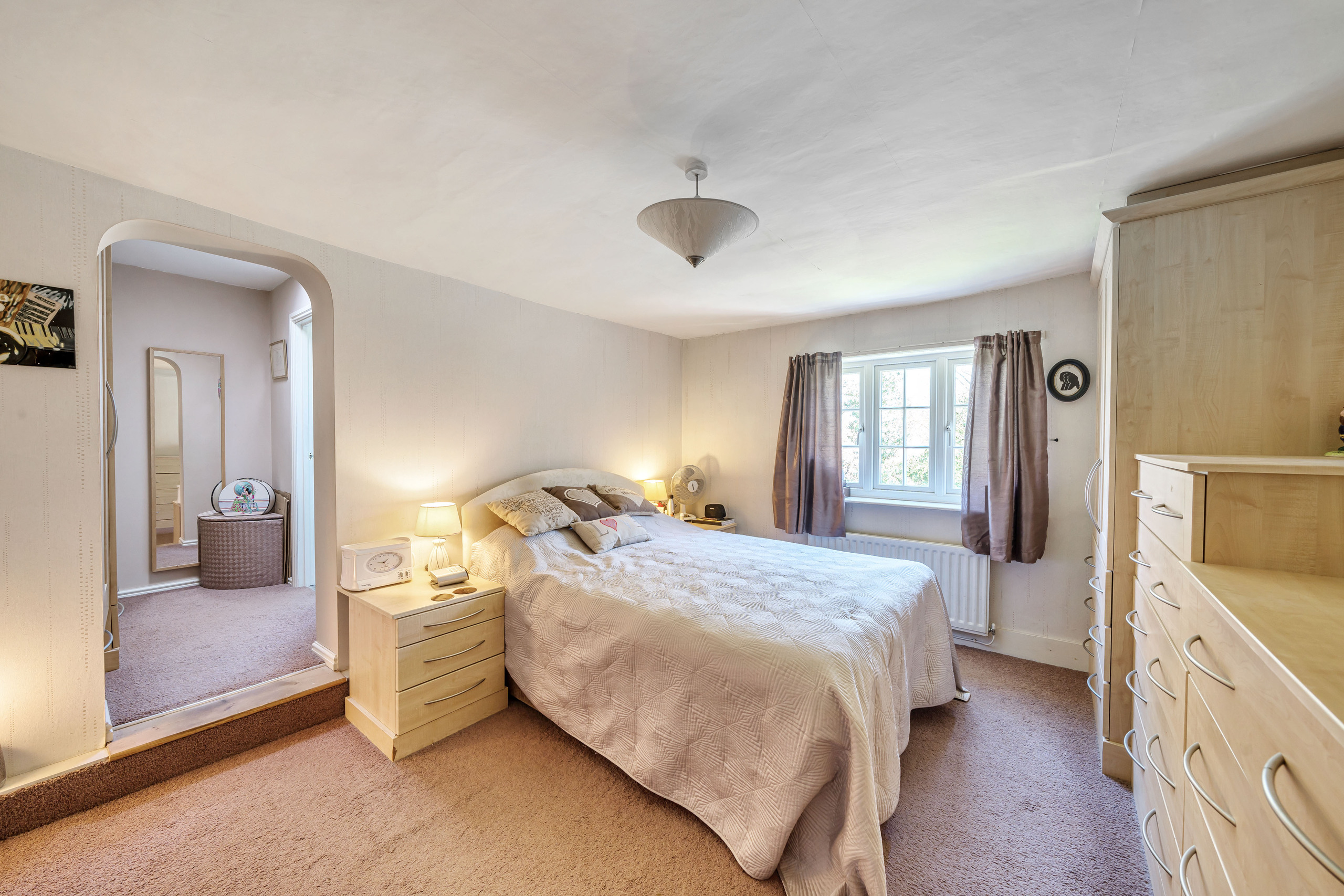 Photos of Holt Fleet Road, Ombersley, Droitwich Spa, Worcestershire WR9