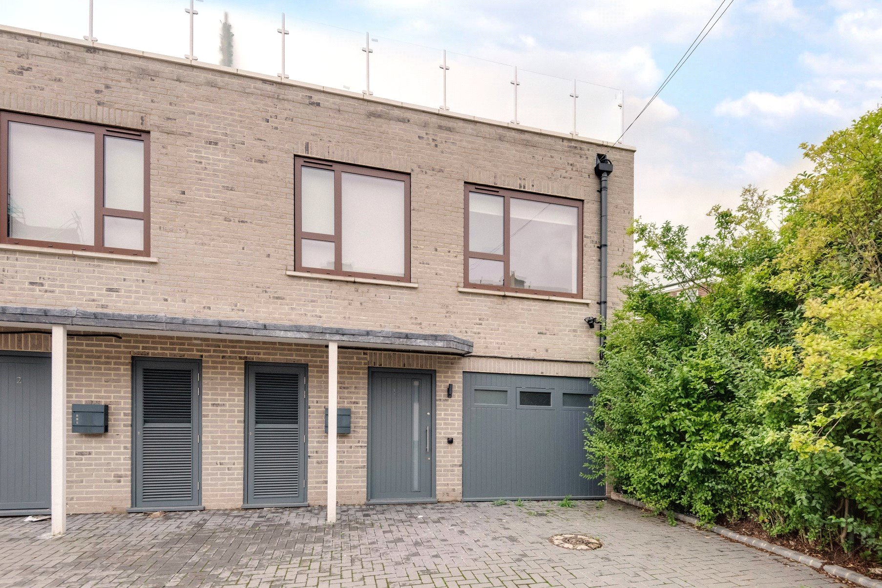 4 bedroom semi-detached new house for sale 0
