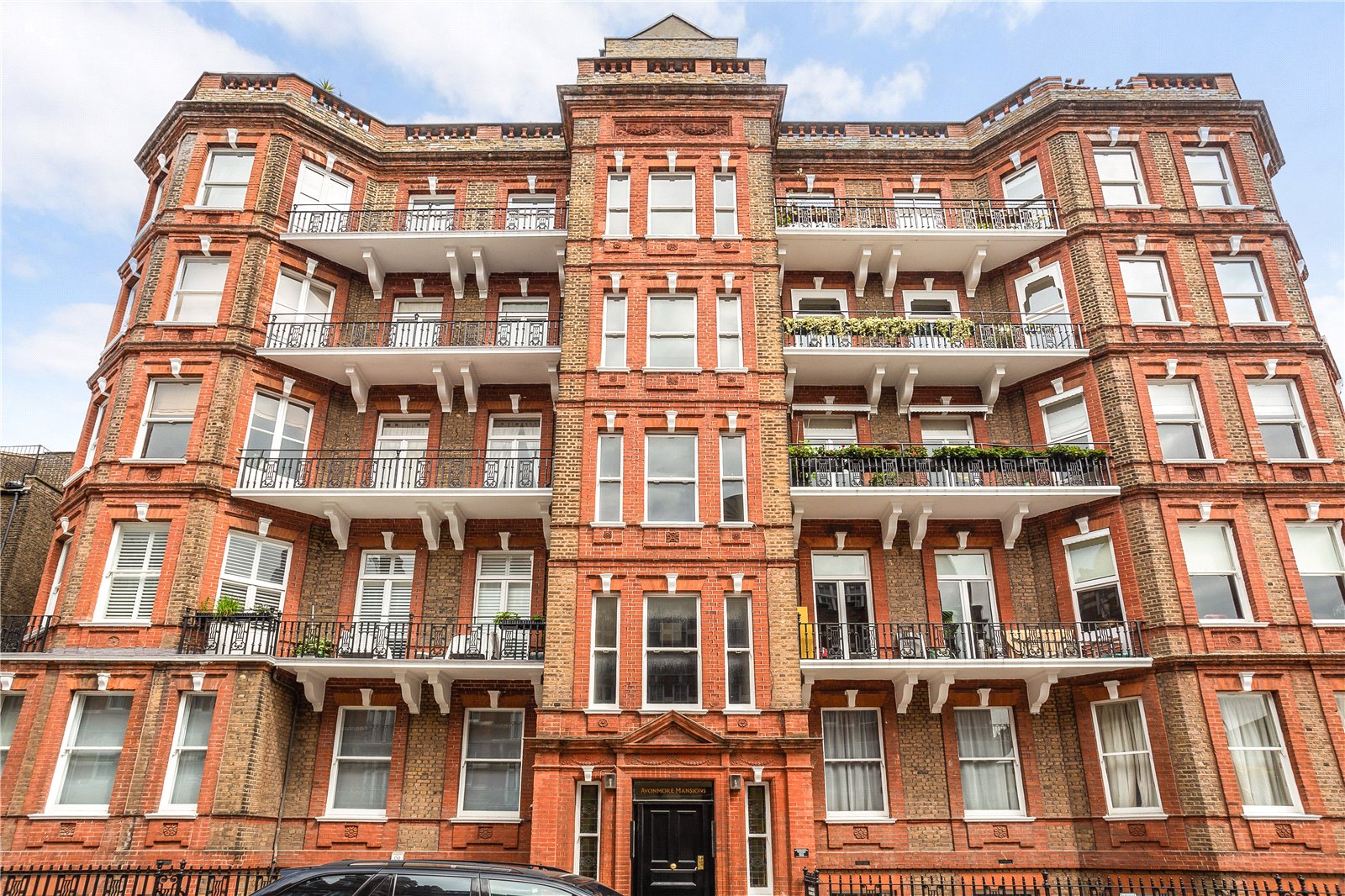 2 bedroom flat for sale 0
