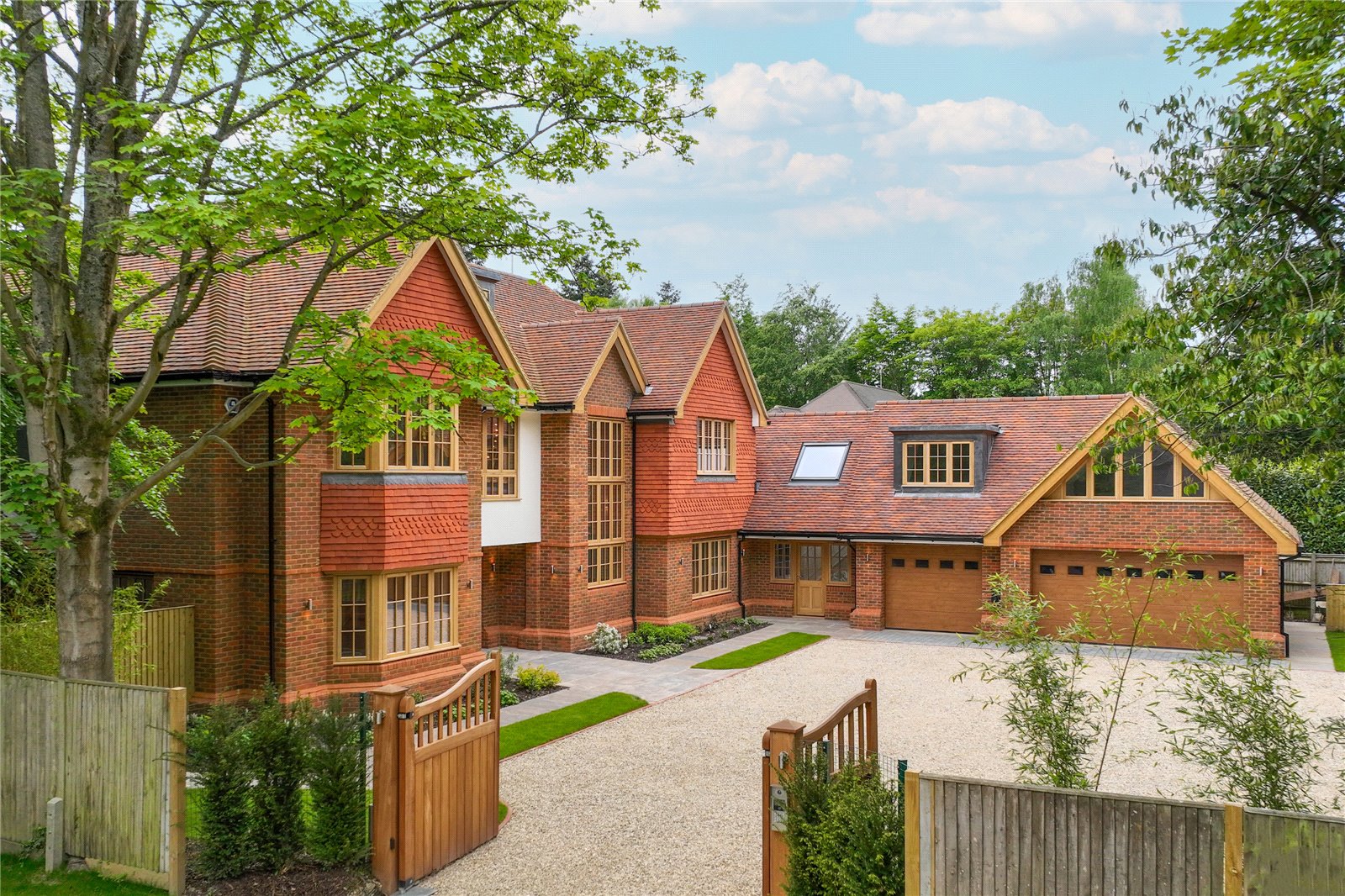 Photos of Nightingales Lane, Chalfont St. Giles, Buckinghamshire HP8