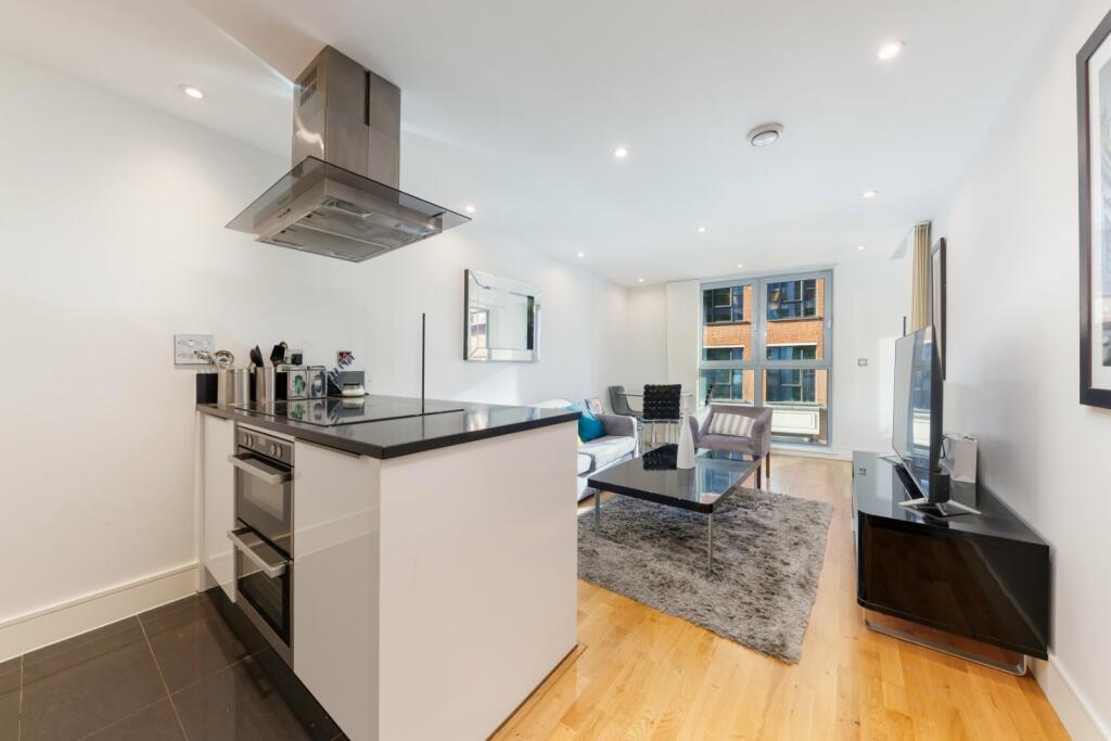 10,Apartment 7, Rochester Row, London photo 4
