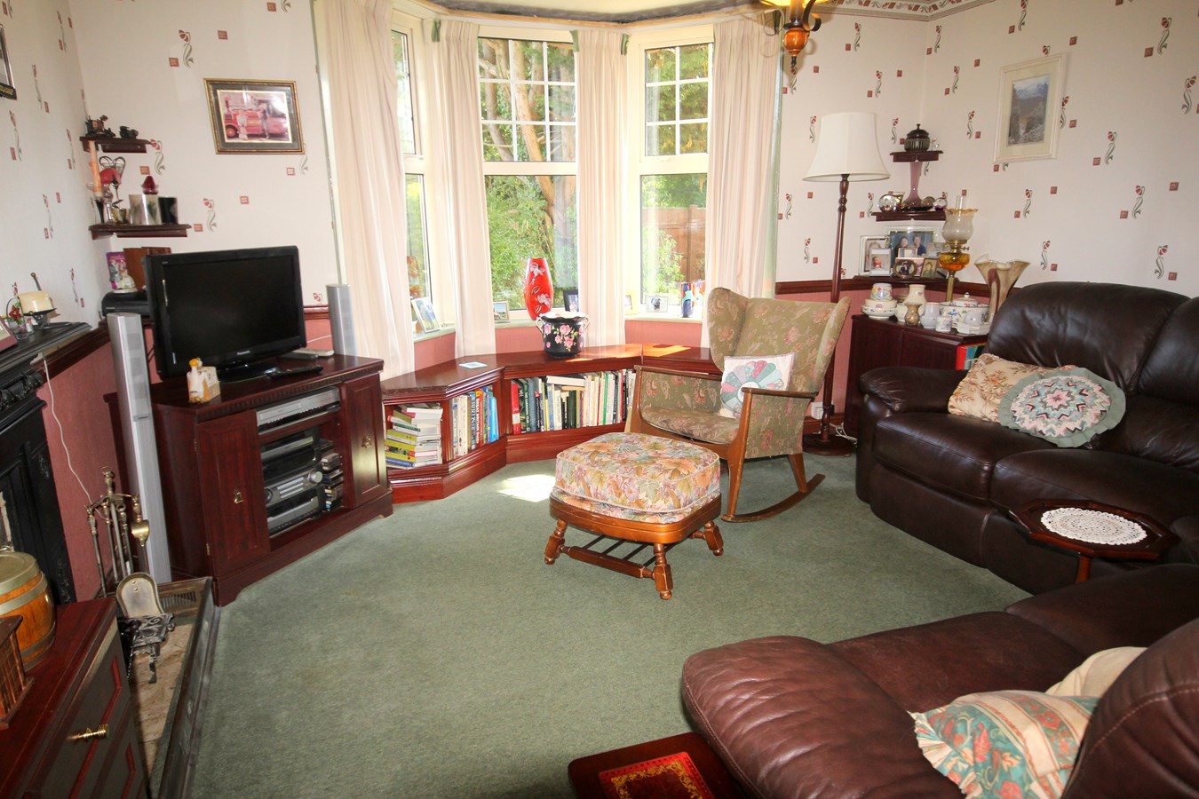 Free property report 9 Ashley Common Road, Ashley, New Milton, BH25 5AJ