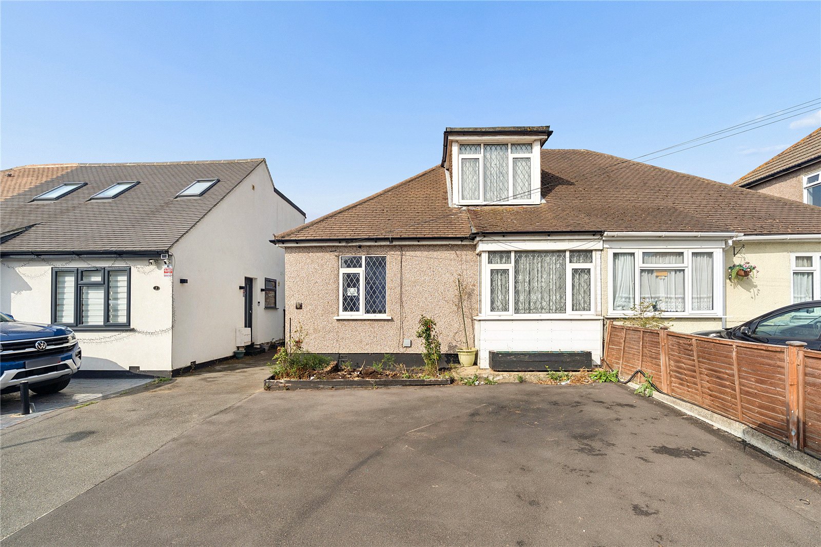 3 bed semi-detached house for sale