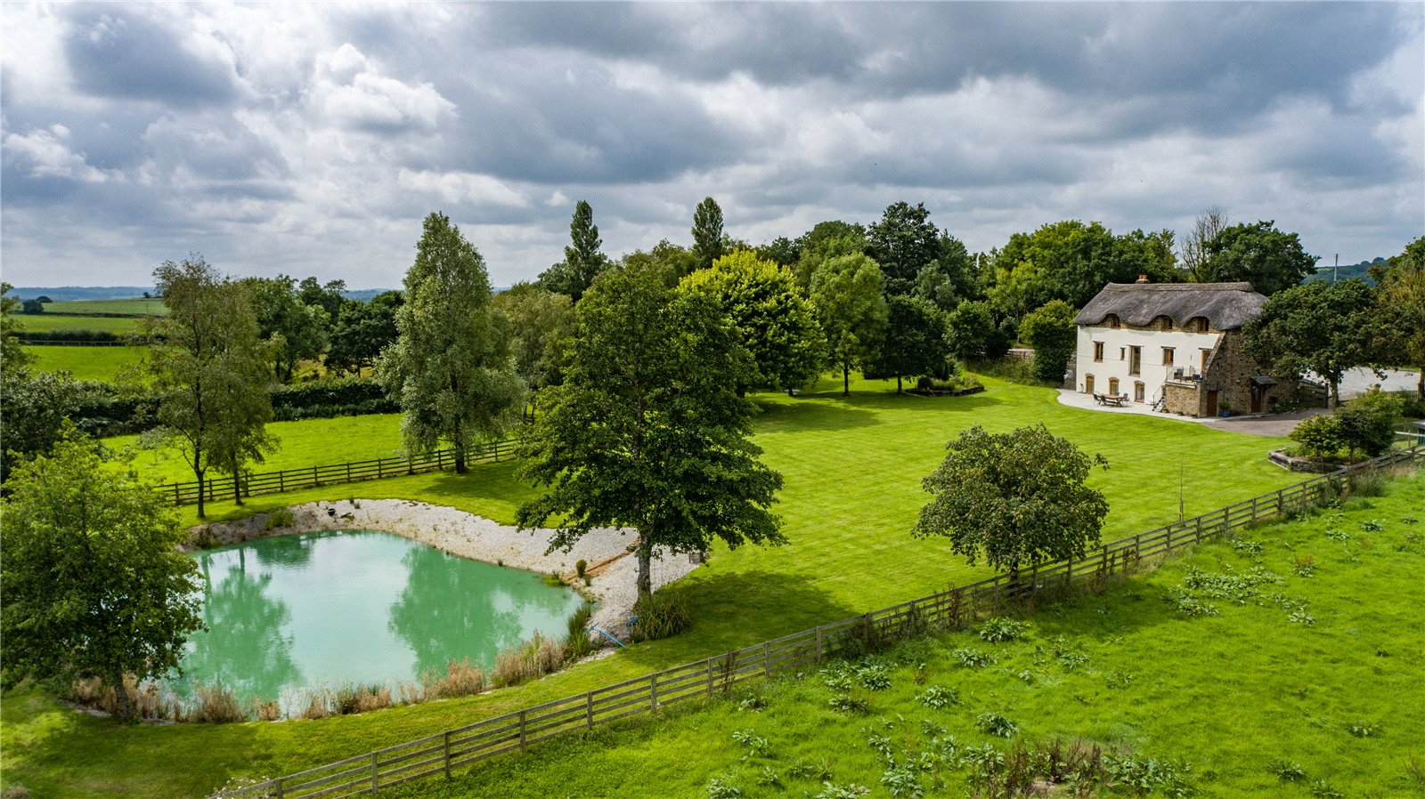 5 bedroom equestrian property for sale 0