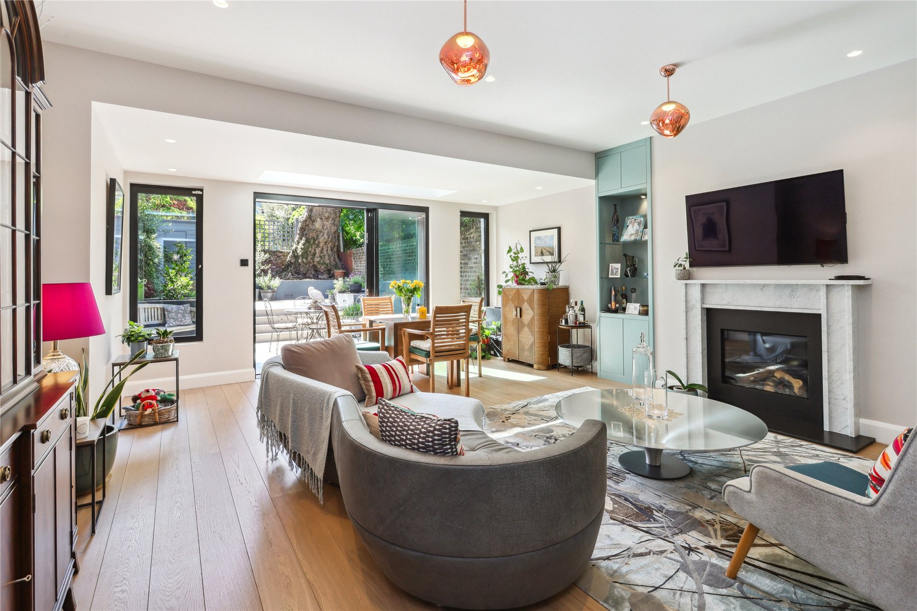 2 bedroom flat for sale 0