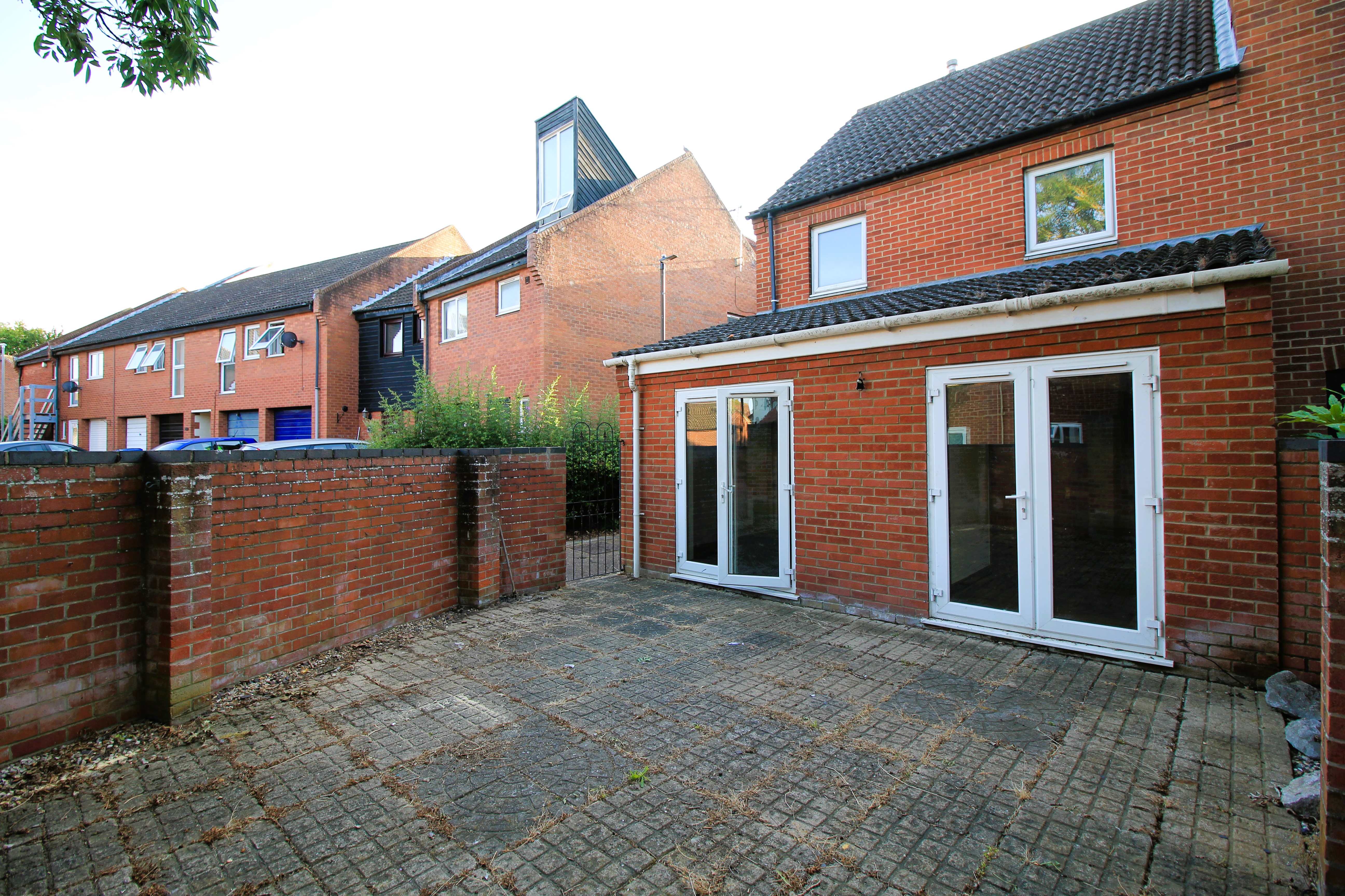 12, Waldegrave, Norwich photo 2