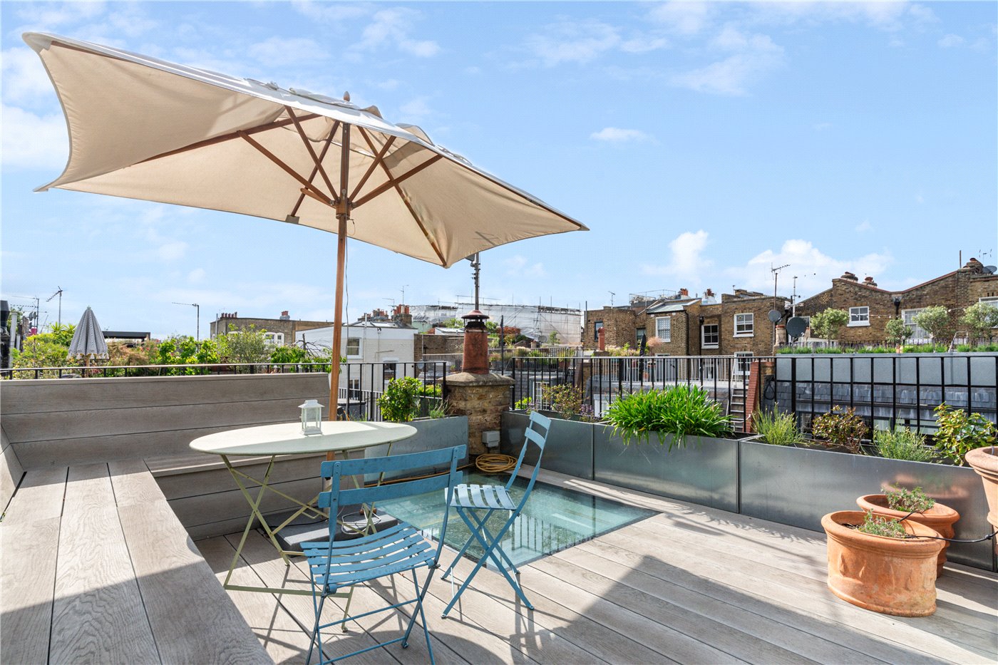 2 bedroom terraced house for sale 0